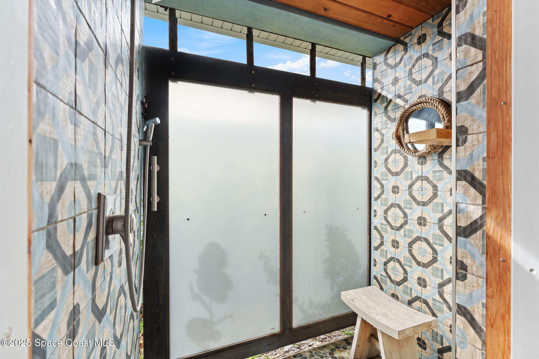 659 S Atlantic Avenue