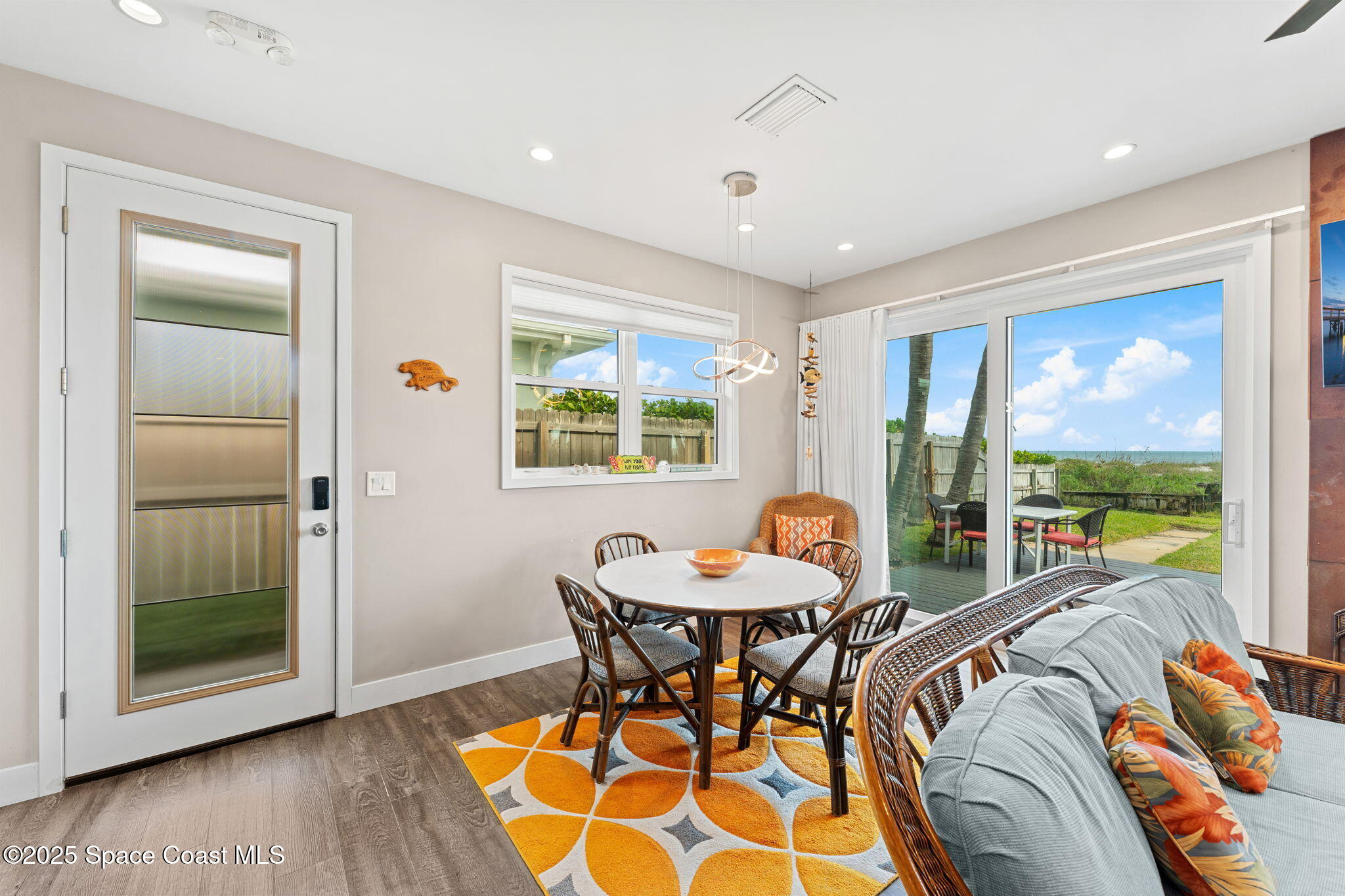 659 S Atlantic Avenue