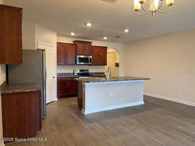 323 Moray Drive SW