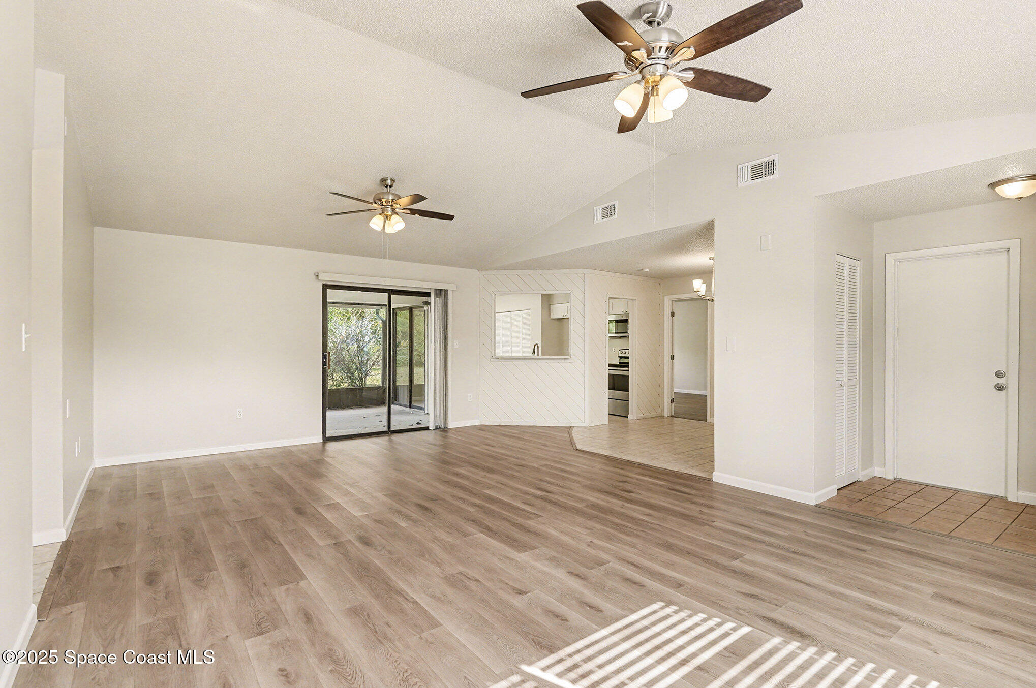 1337 Pakenham Street NW