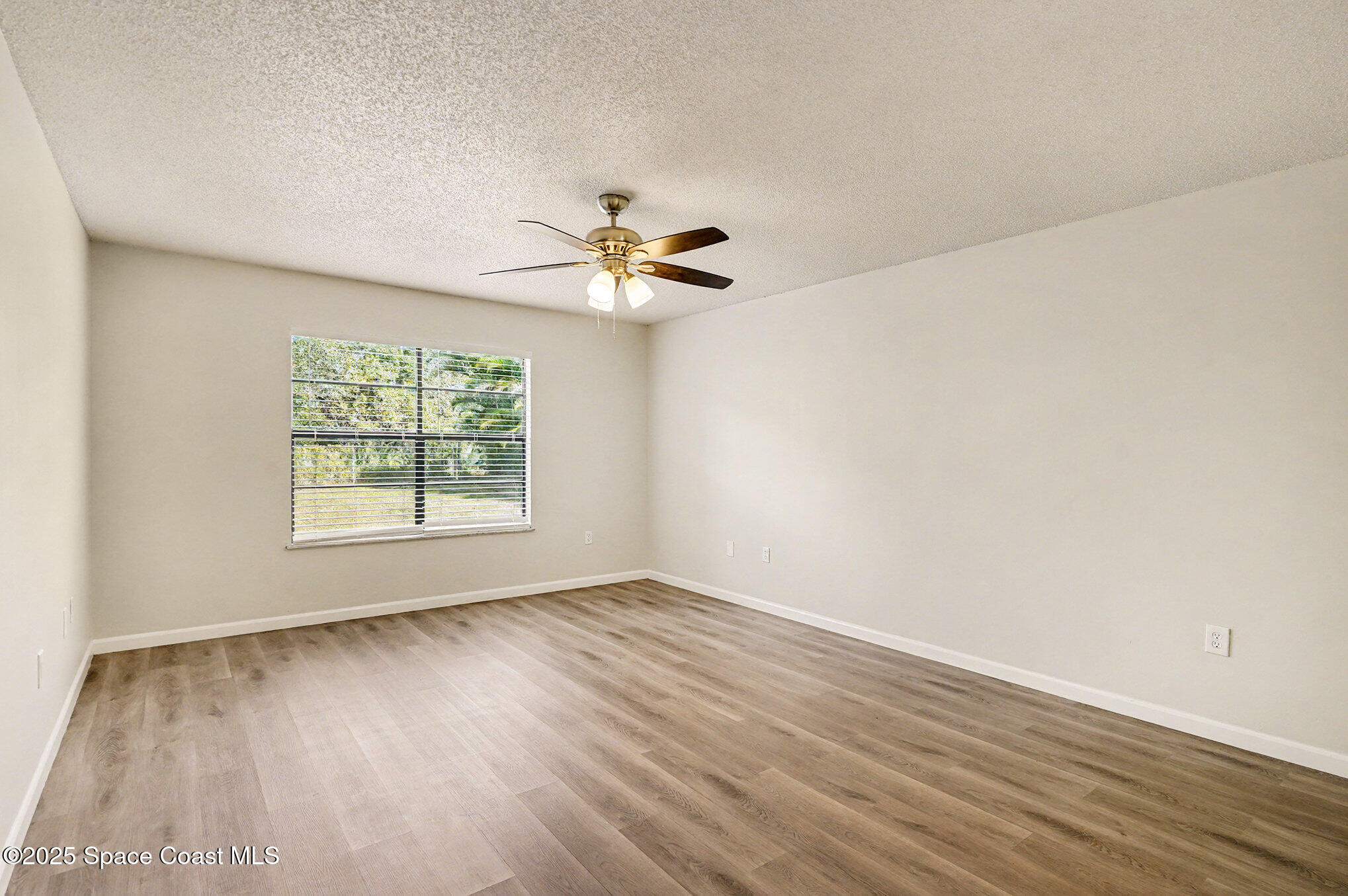 1337 Pakenham Street NW