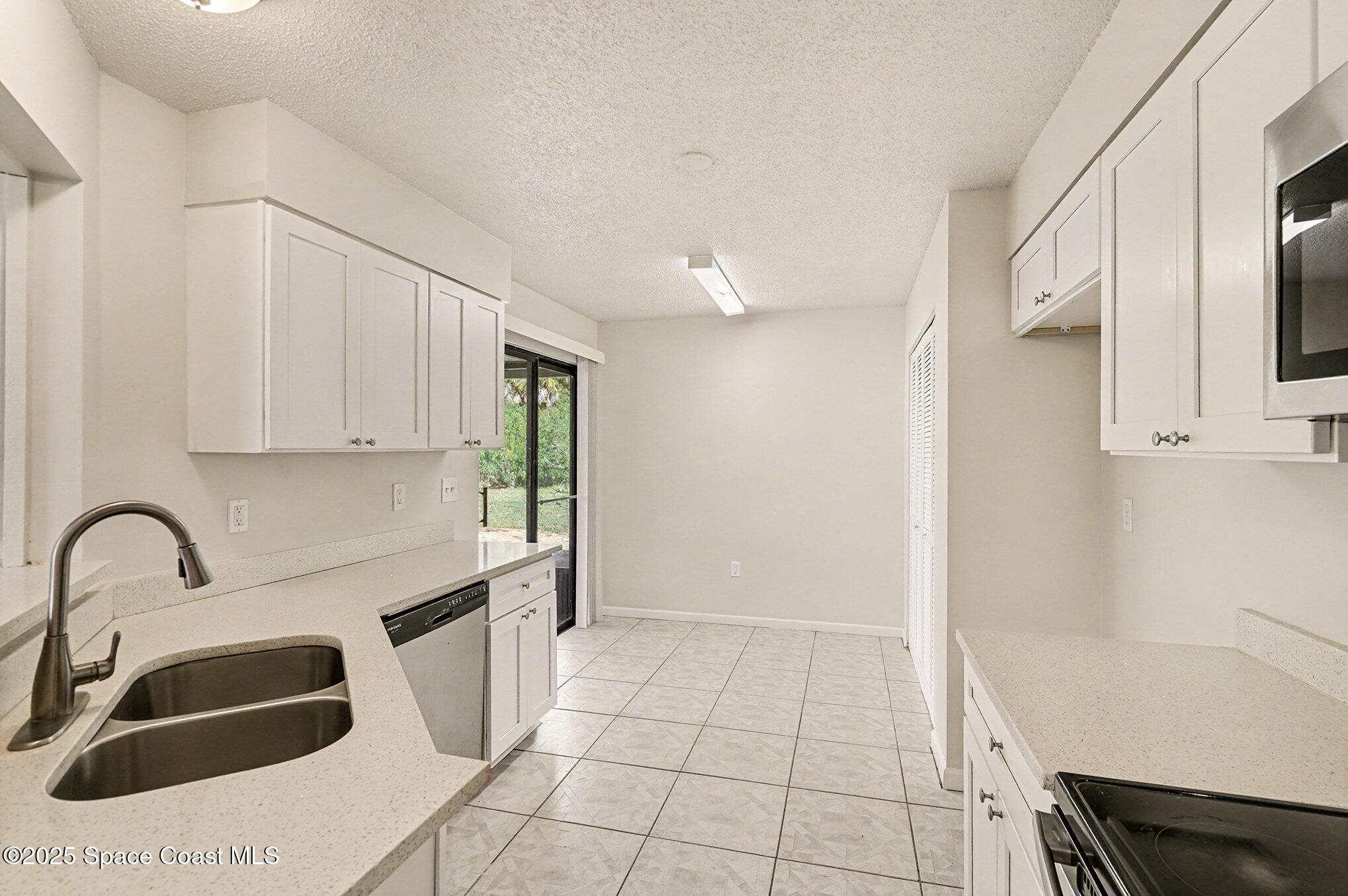 1337 Pakenham Street NW