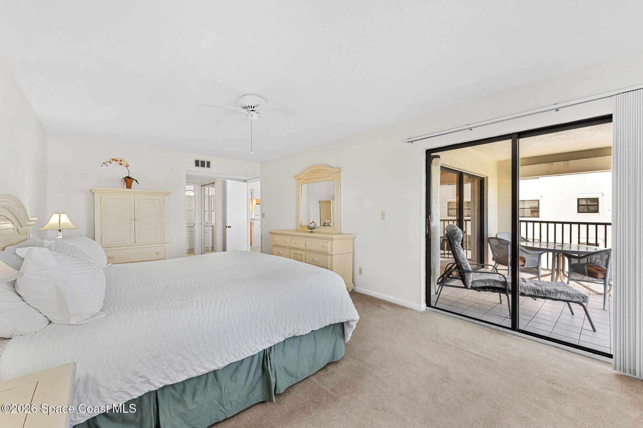 3165 N Atlantic Avenue B401