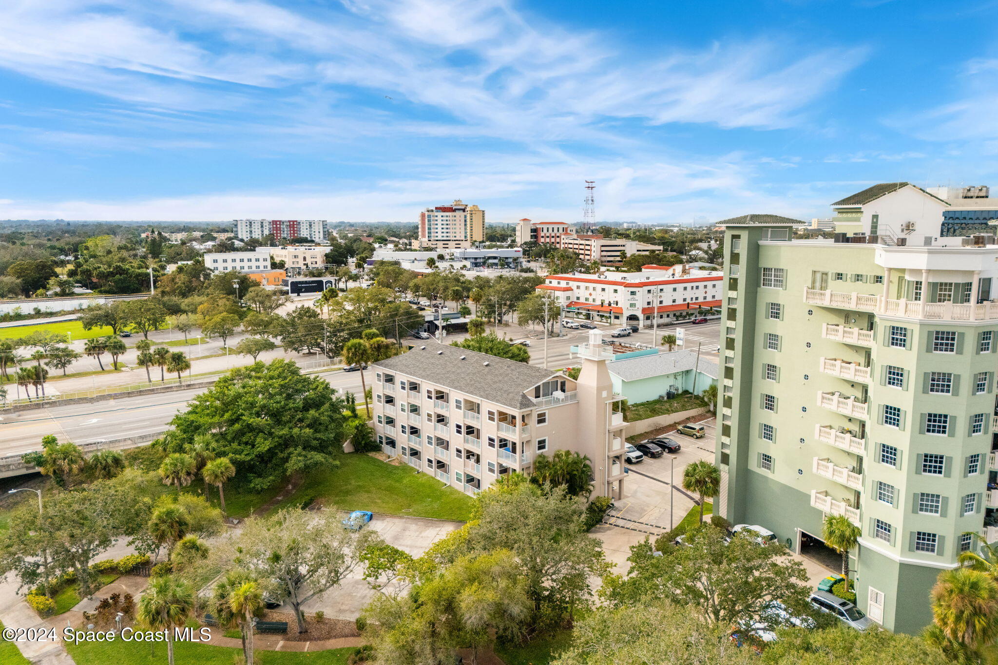 1209 E New Haven Avenue 301