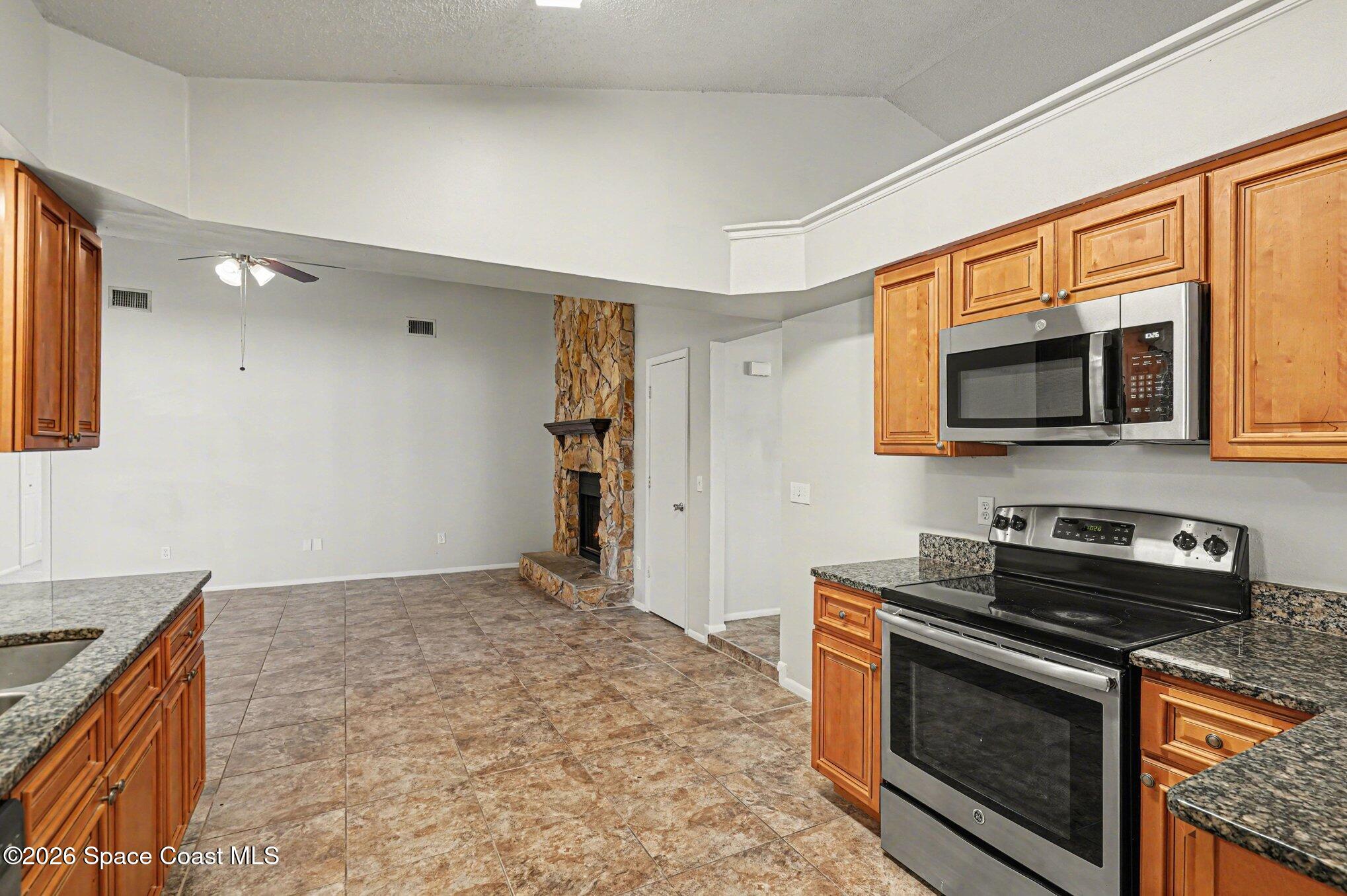 1367 Unter Avenue NW