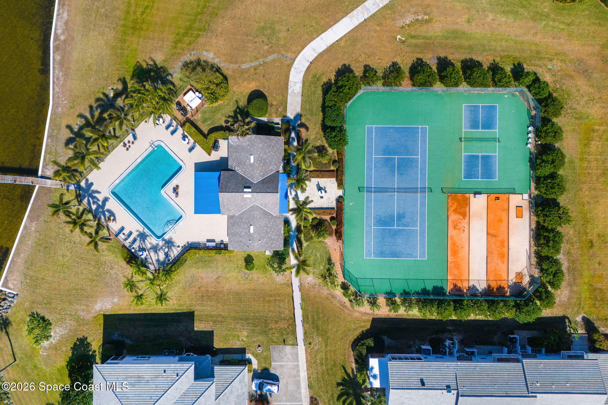 216 Glengarry Avenue