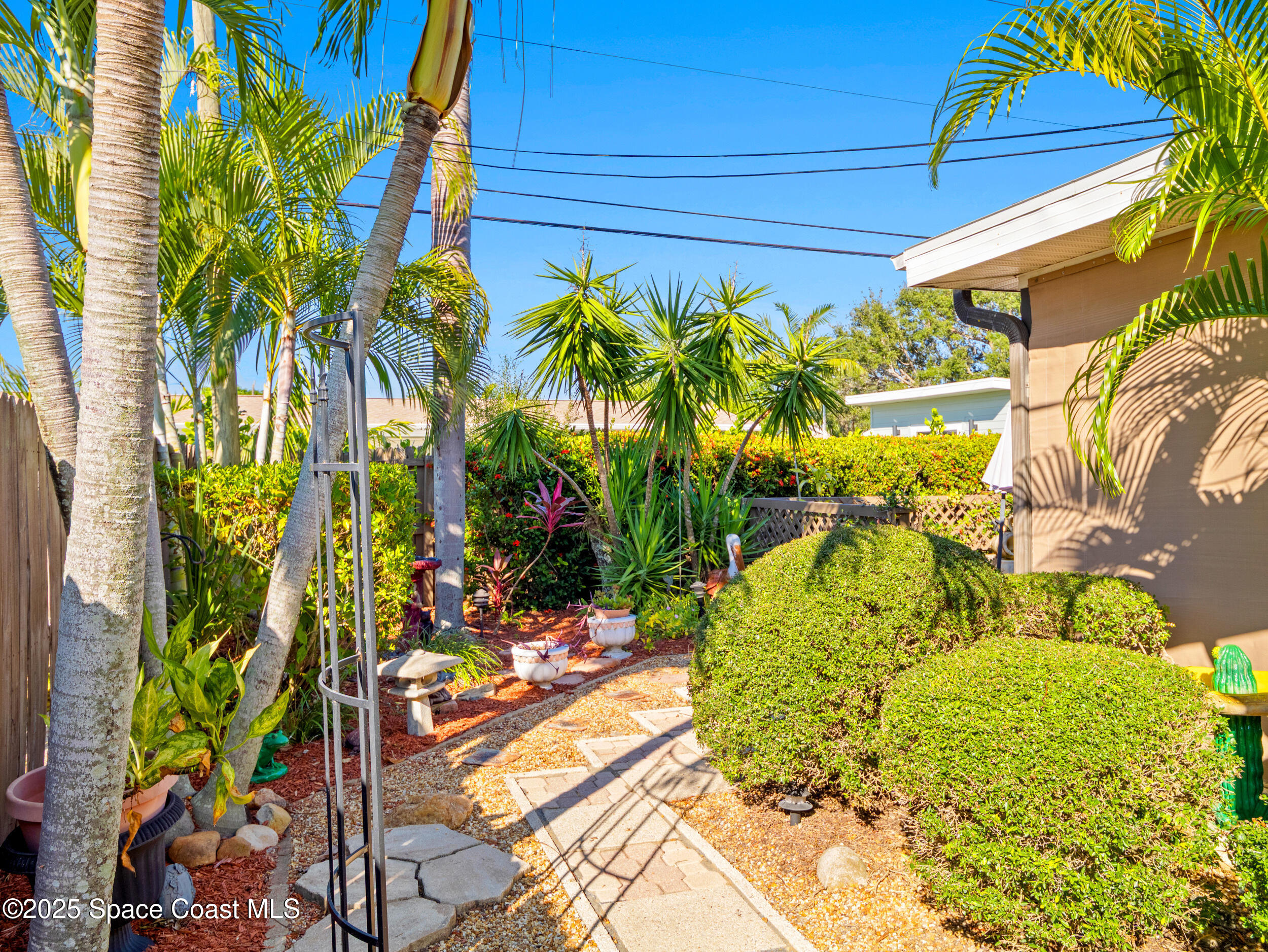 360 Cassia Boulevard
