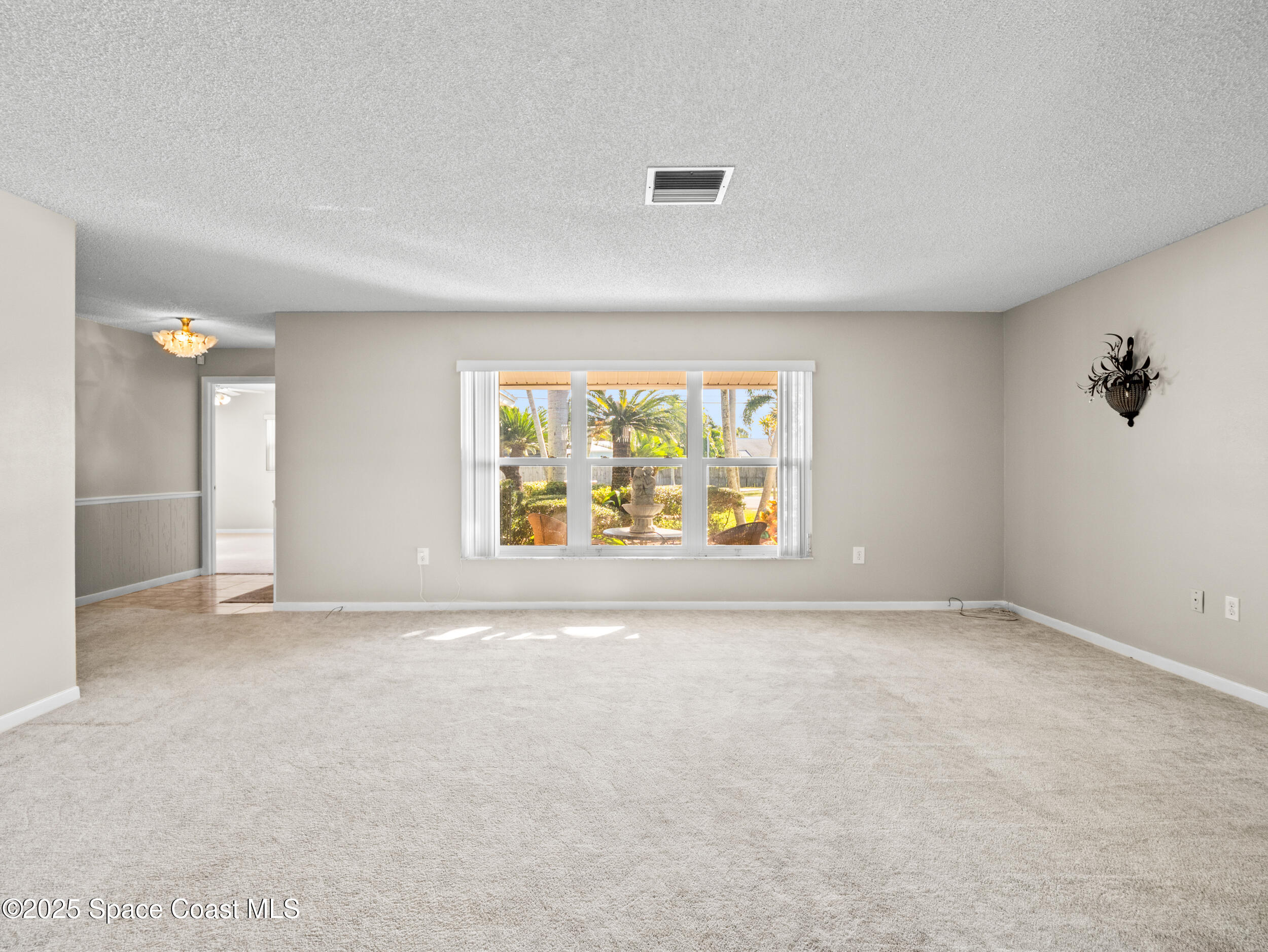 360 Cassia Boulevard