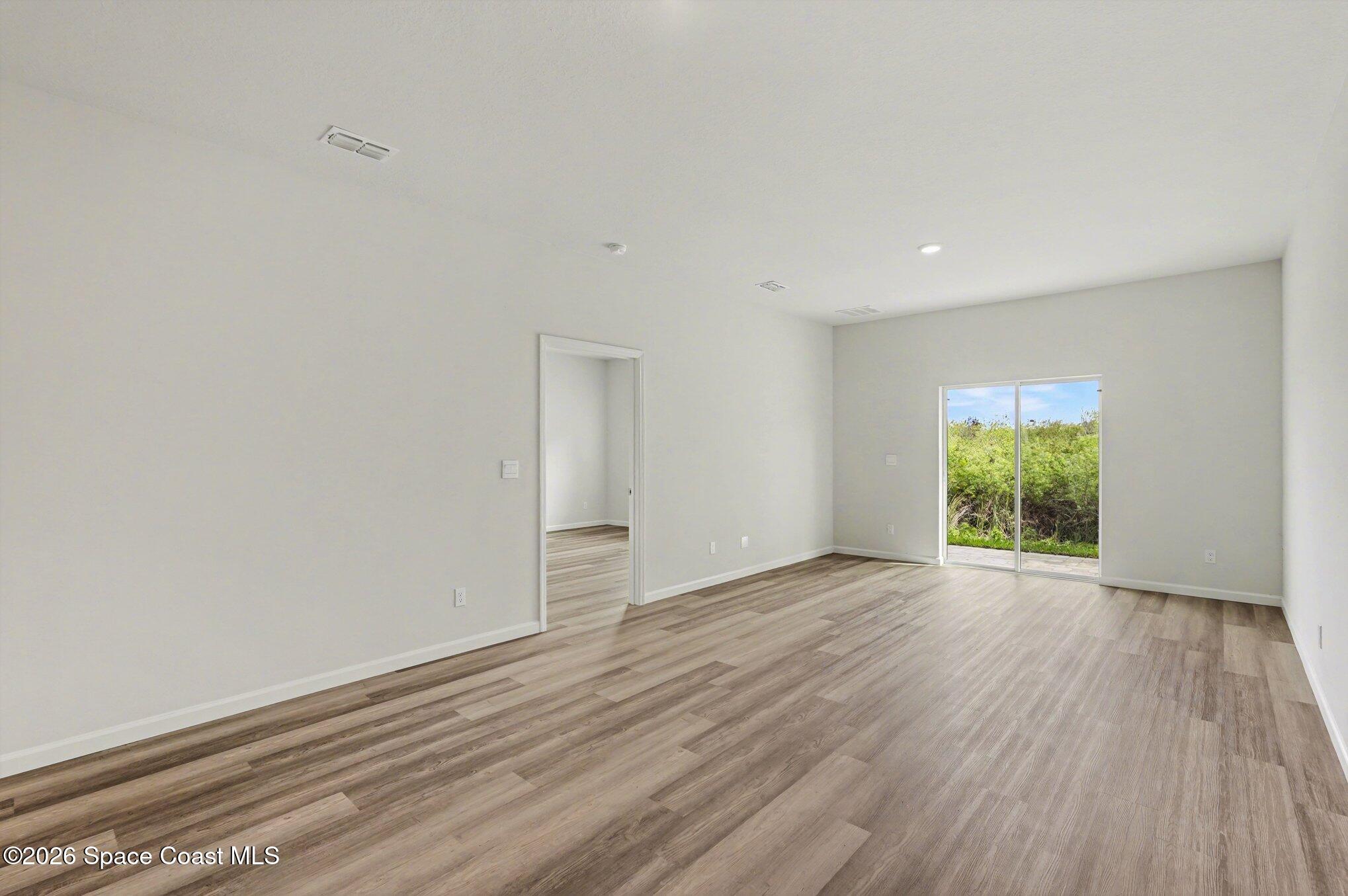 8995 Orchid Reserve Circle