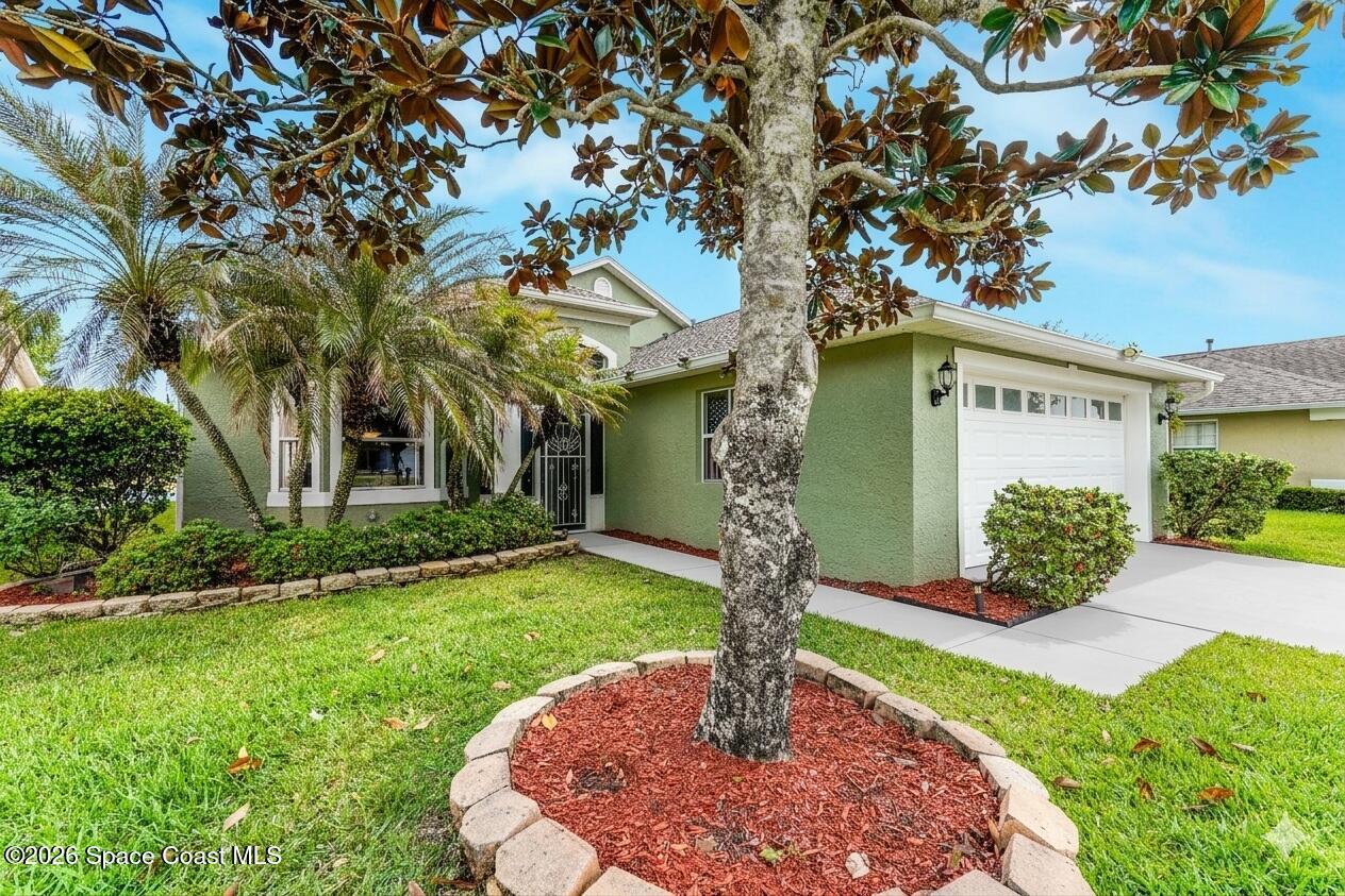 1705 Ficus Point Drive