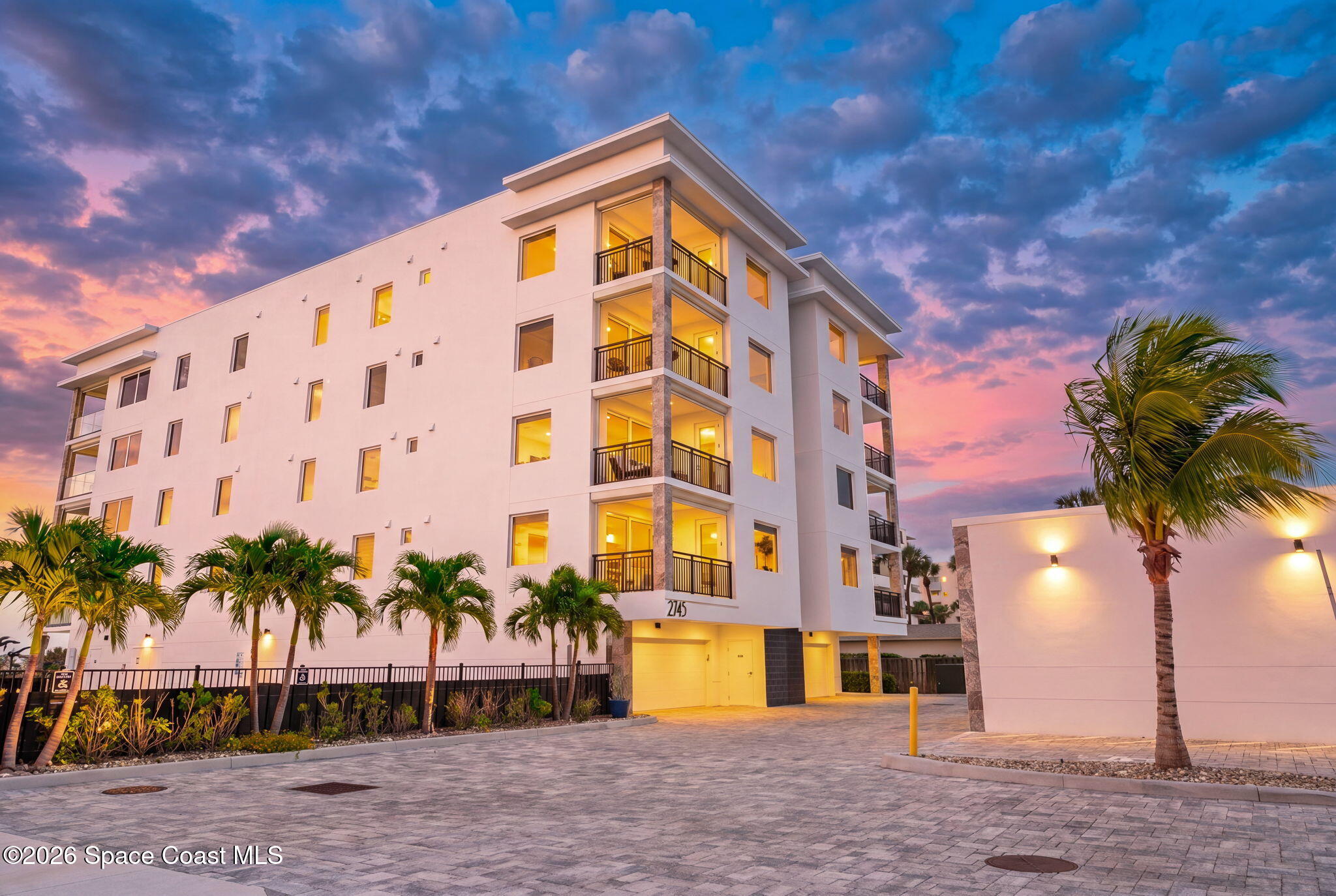 2745 N Highway A1A 501