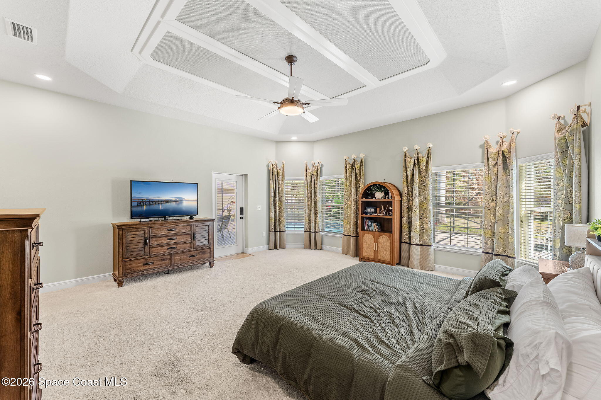 6895 Cottonwood Drive