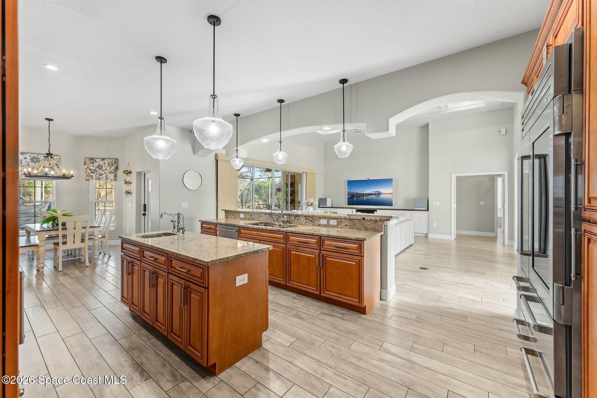 6895 Cottonwood Drive