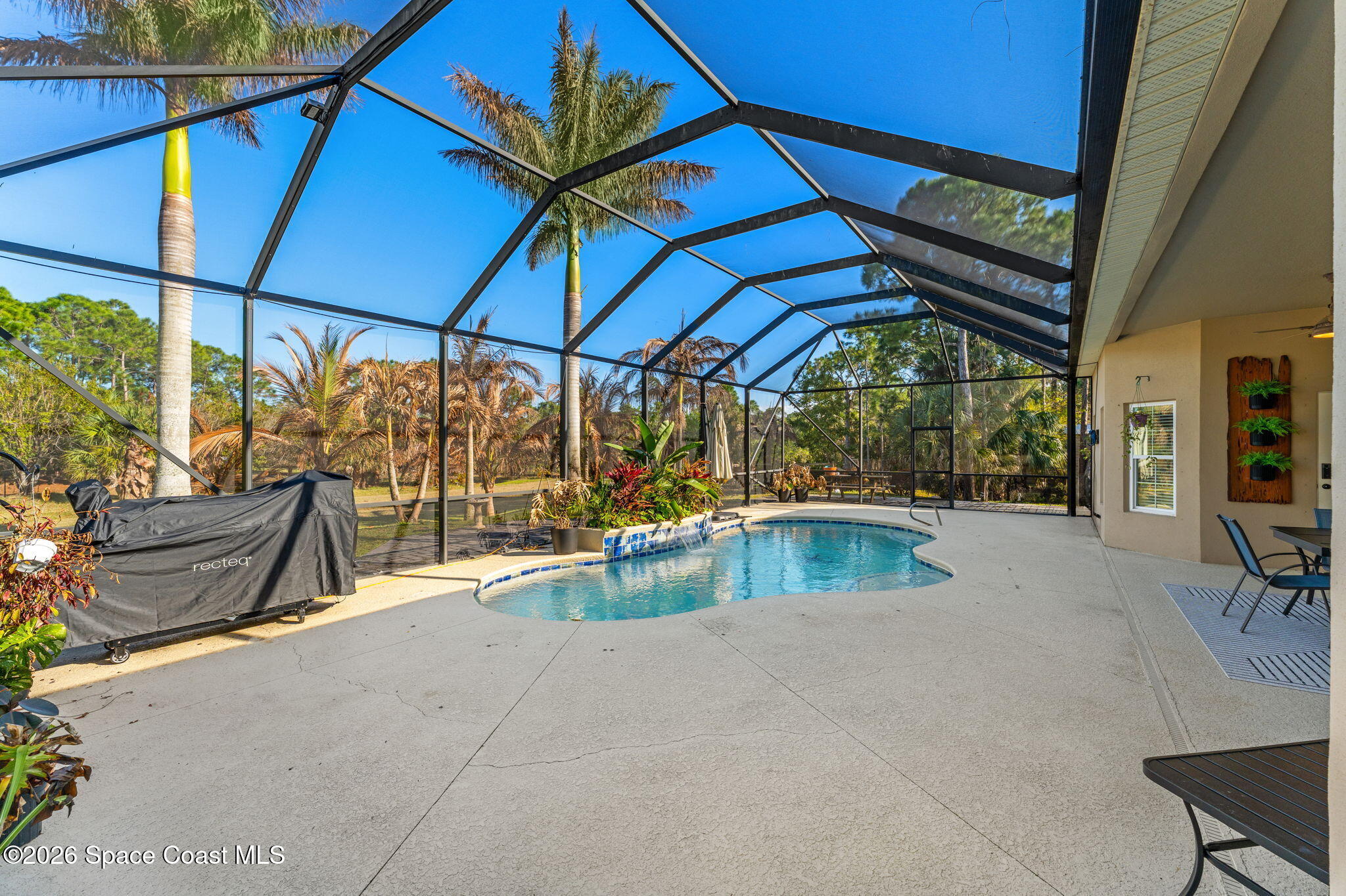 6895 Cottonwood Drive