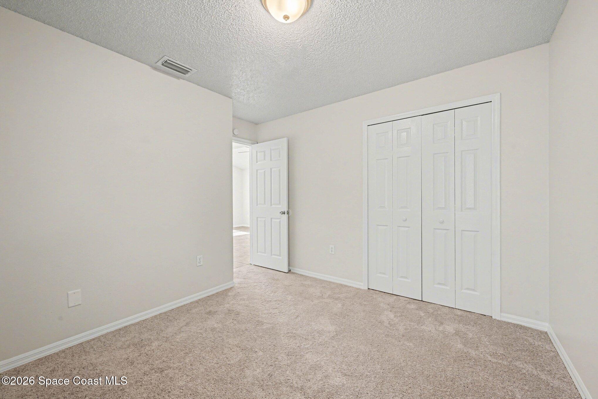 1421 Emerson Drive NE