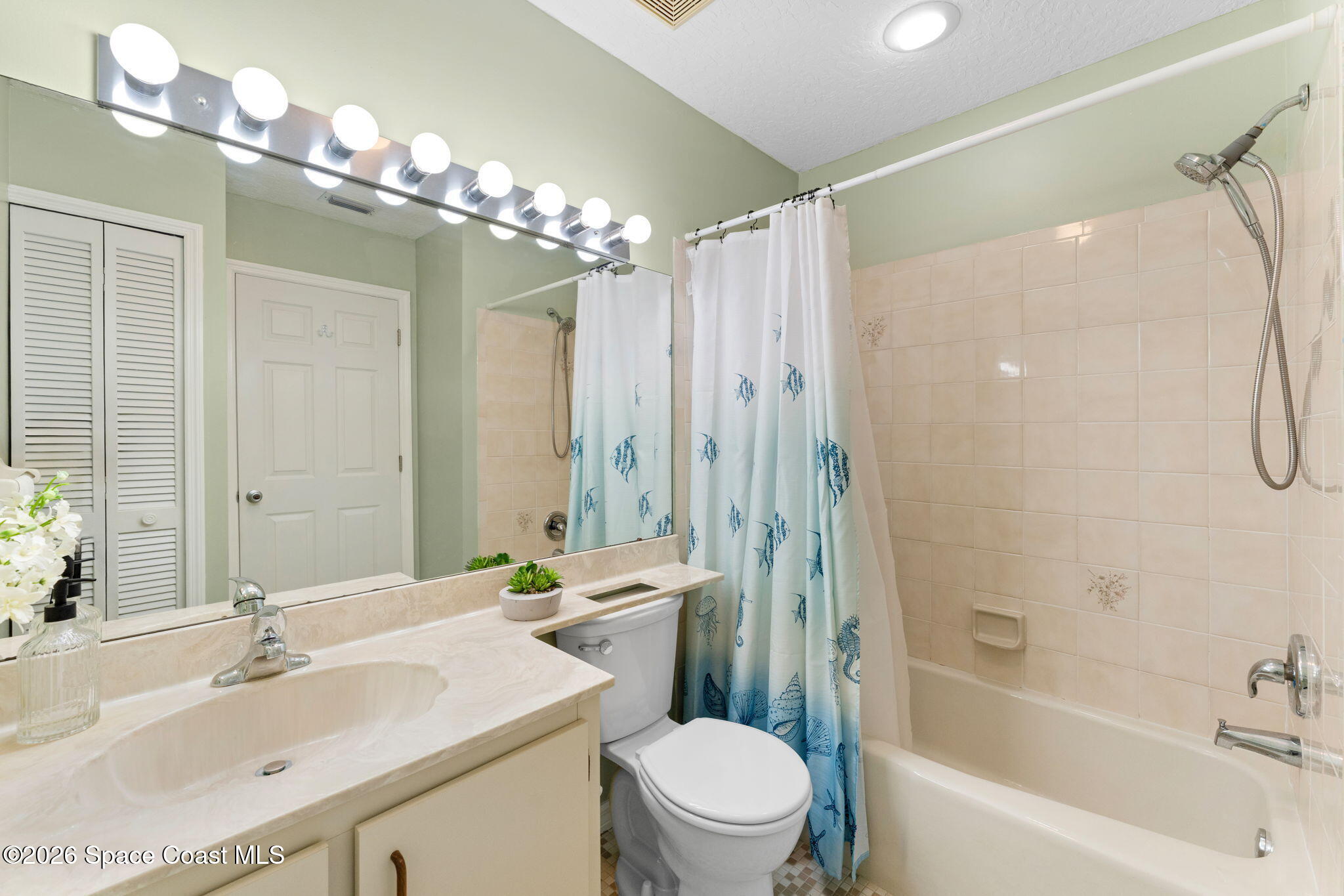 1950 Quail Ridge Court 1001