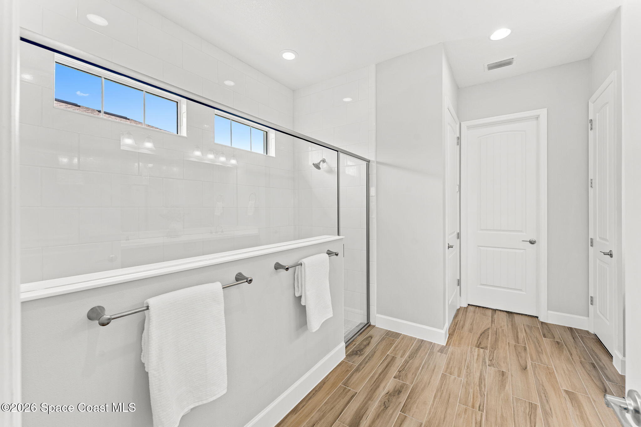 2527 Kamin Drive
