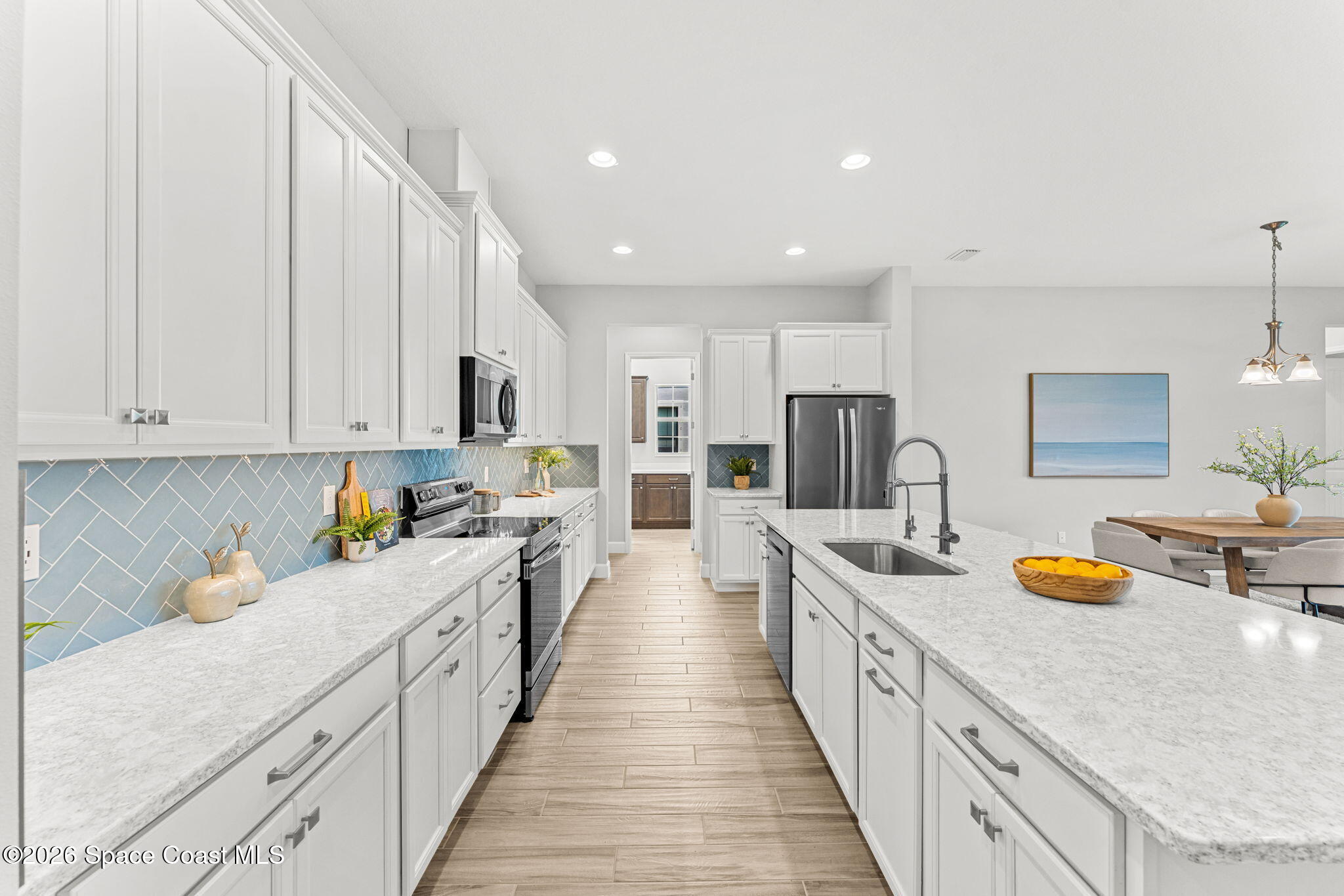 2527 Kamin Drive