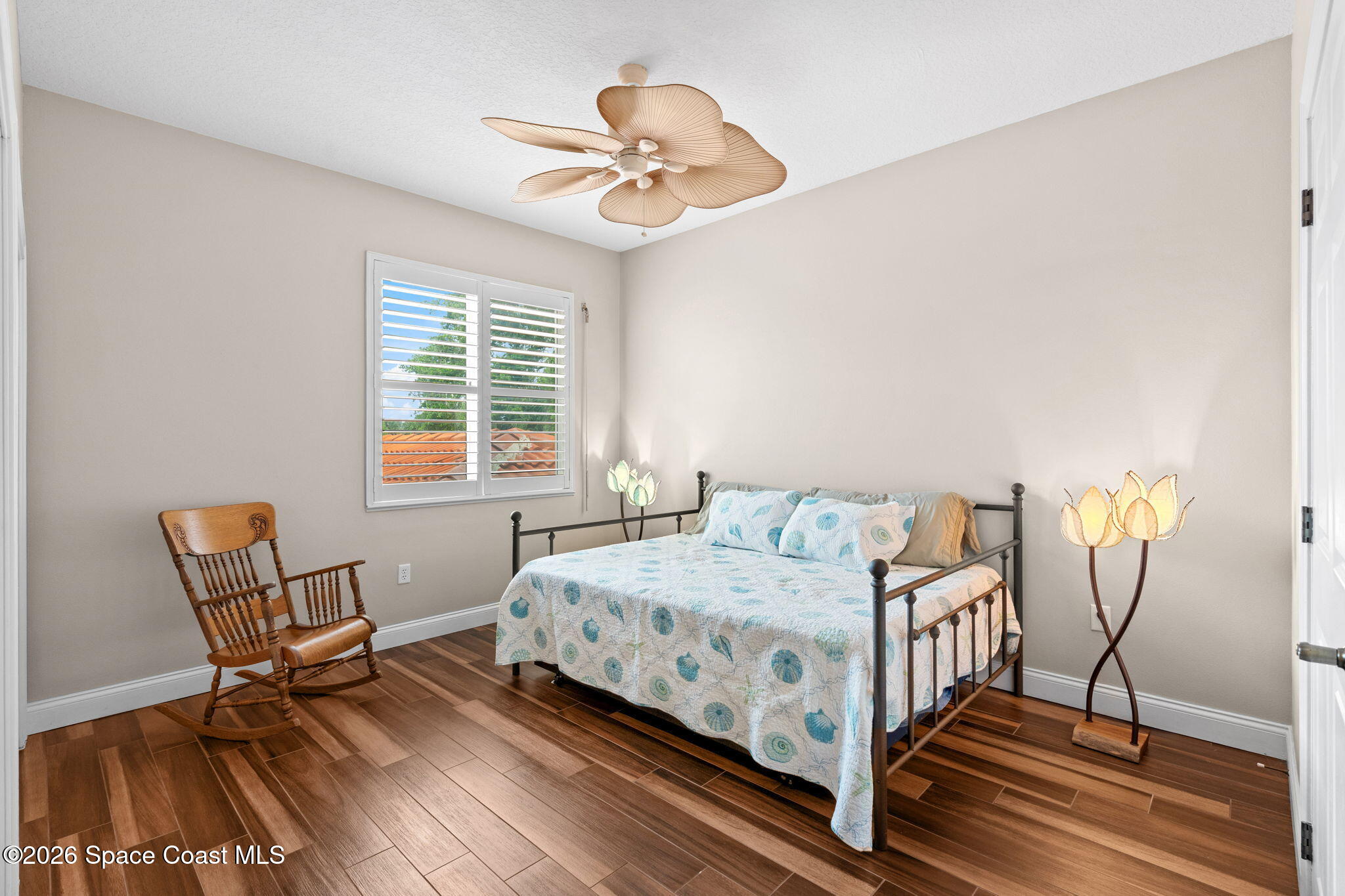 4007 N Harbor City Boulevard 205
