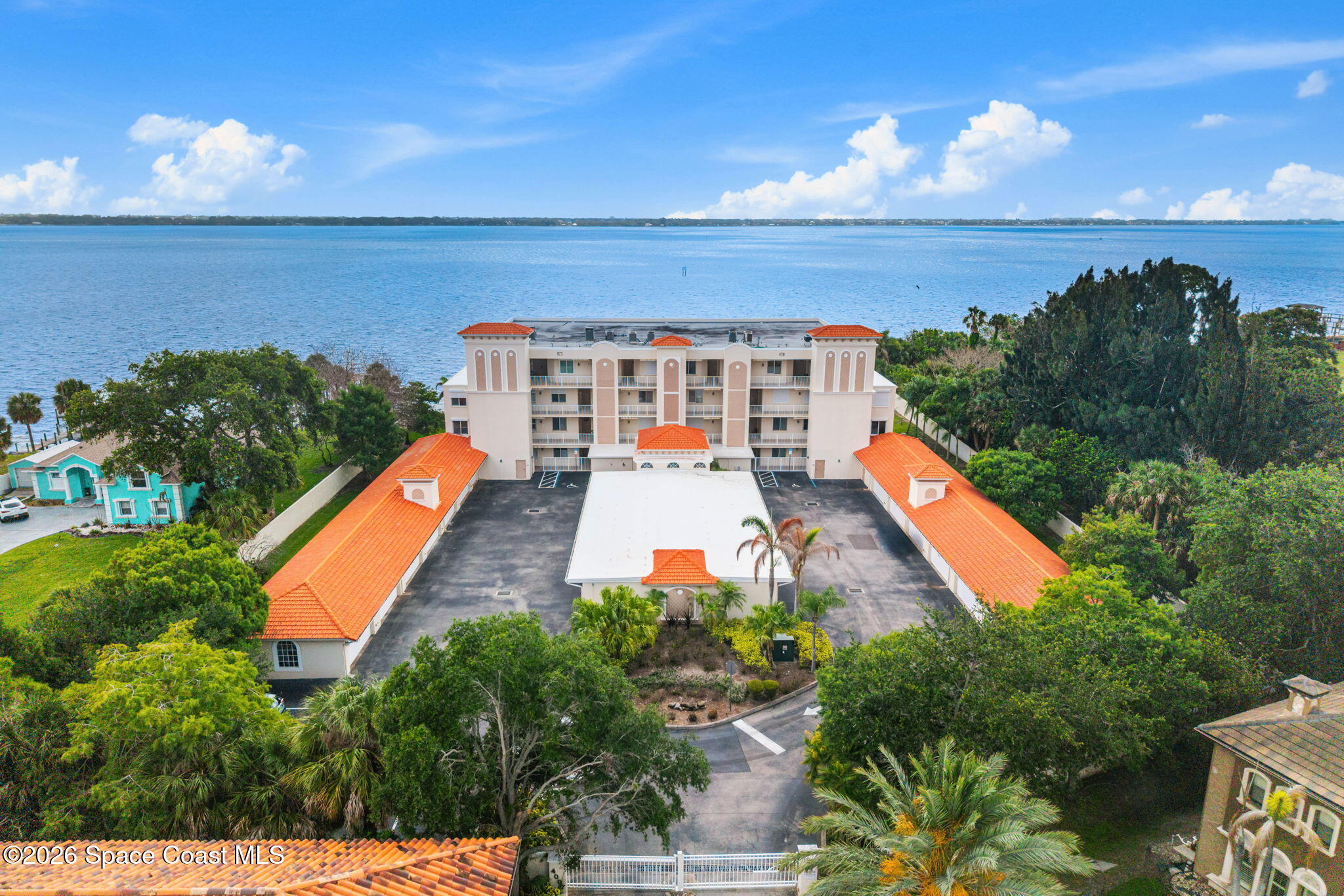 4007 N Harbor City Boulevard 205