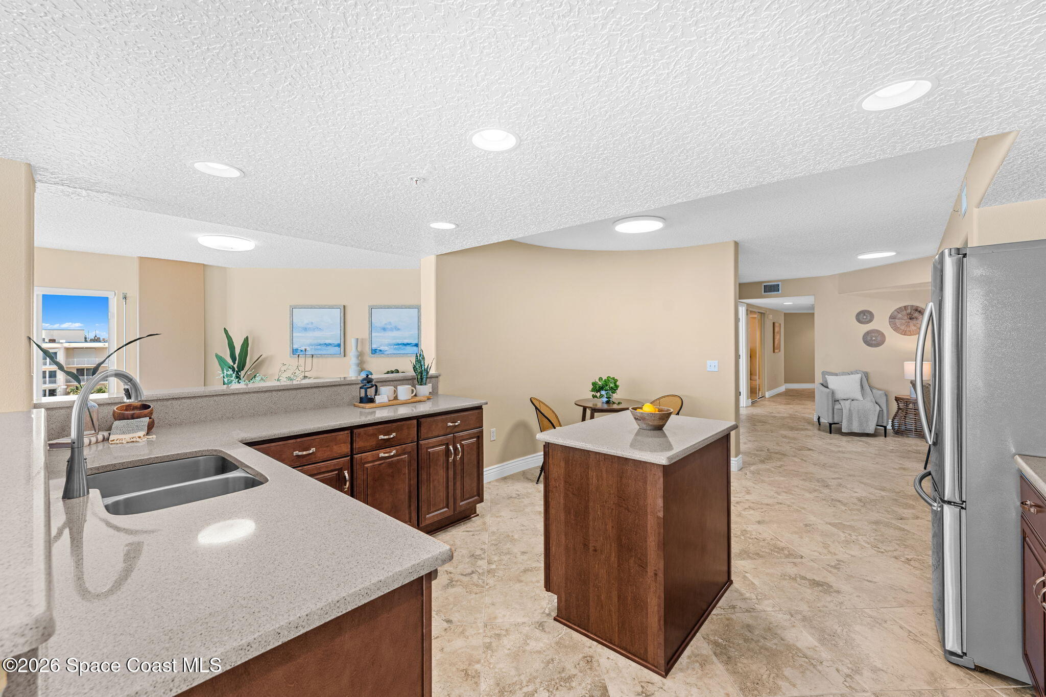 735 N Highway A1a 505