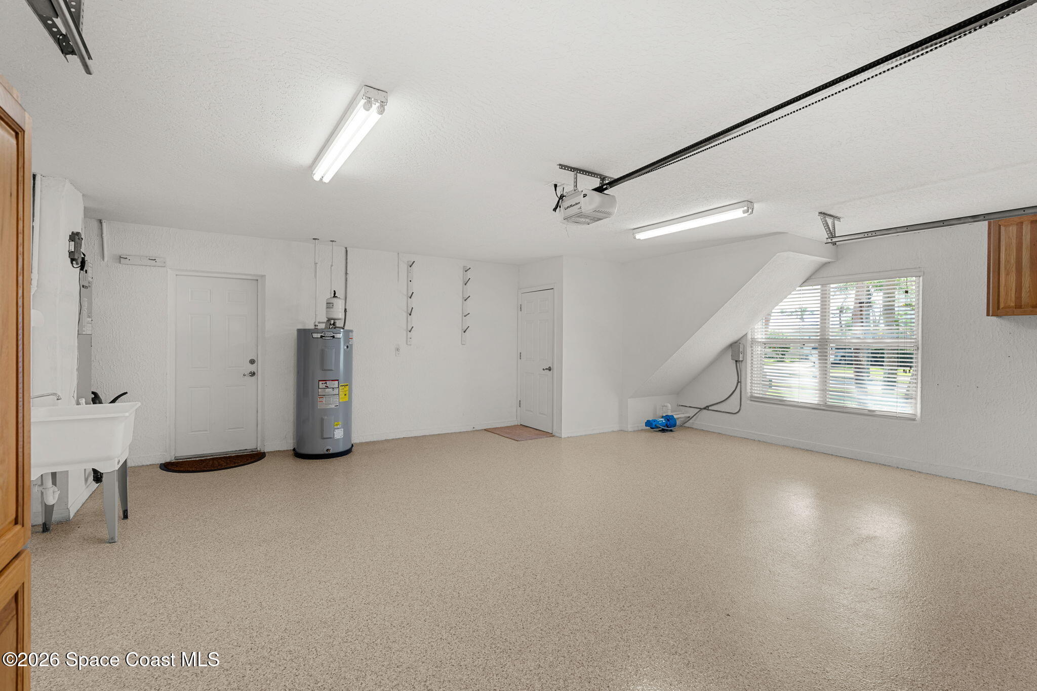 327 Island Drive