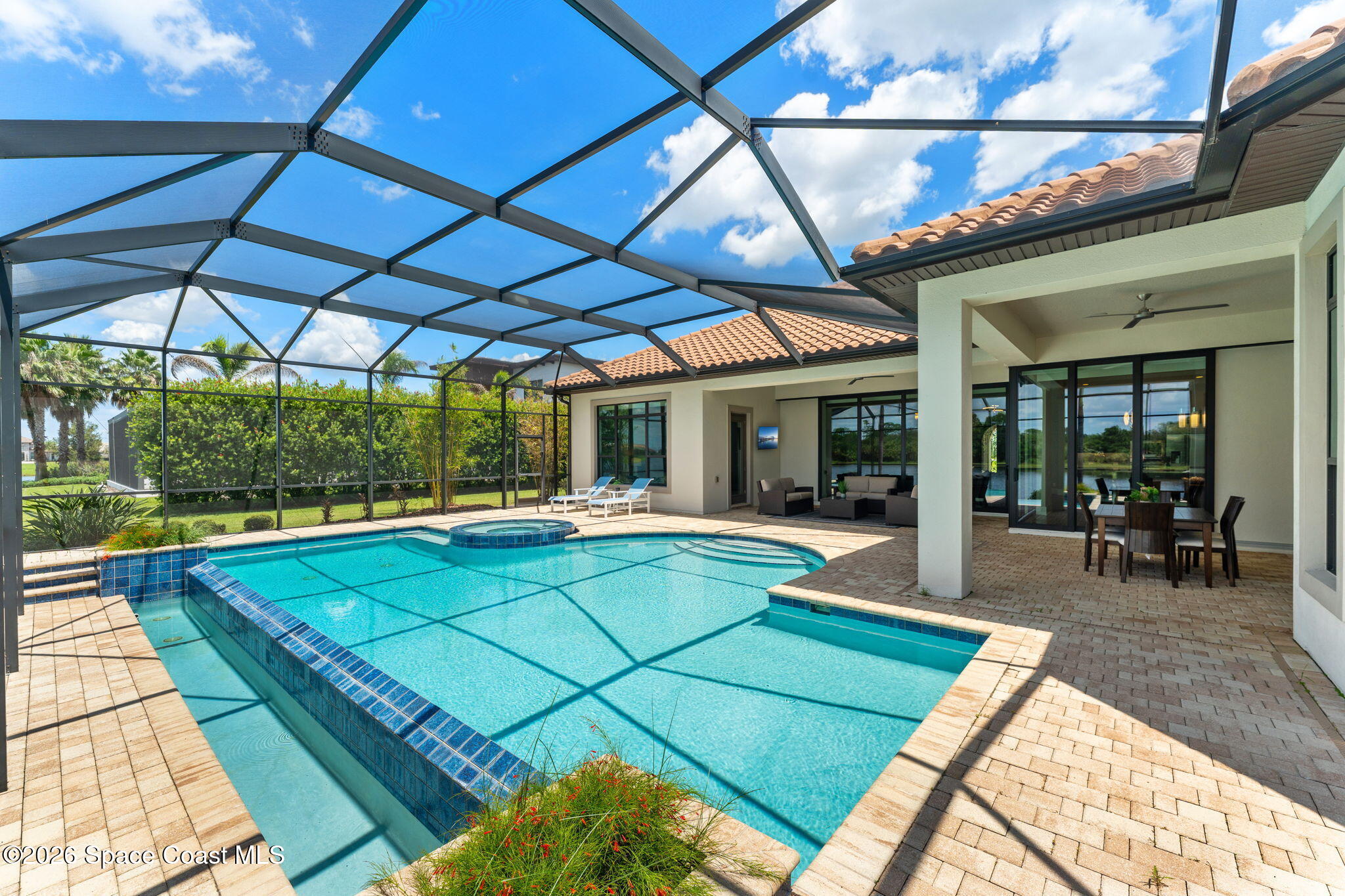 4686 Tea Tree Court