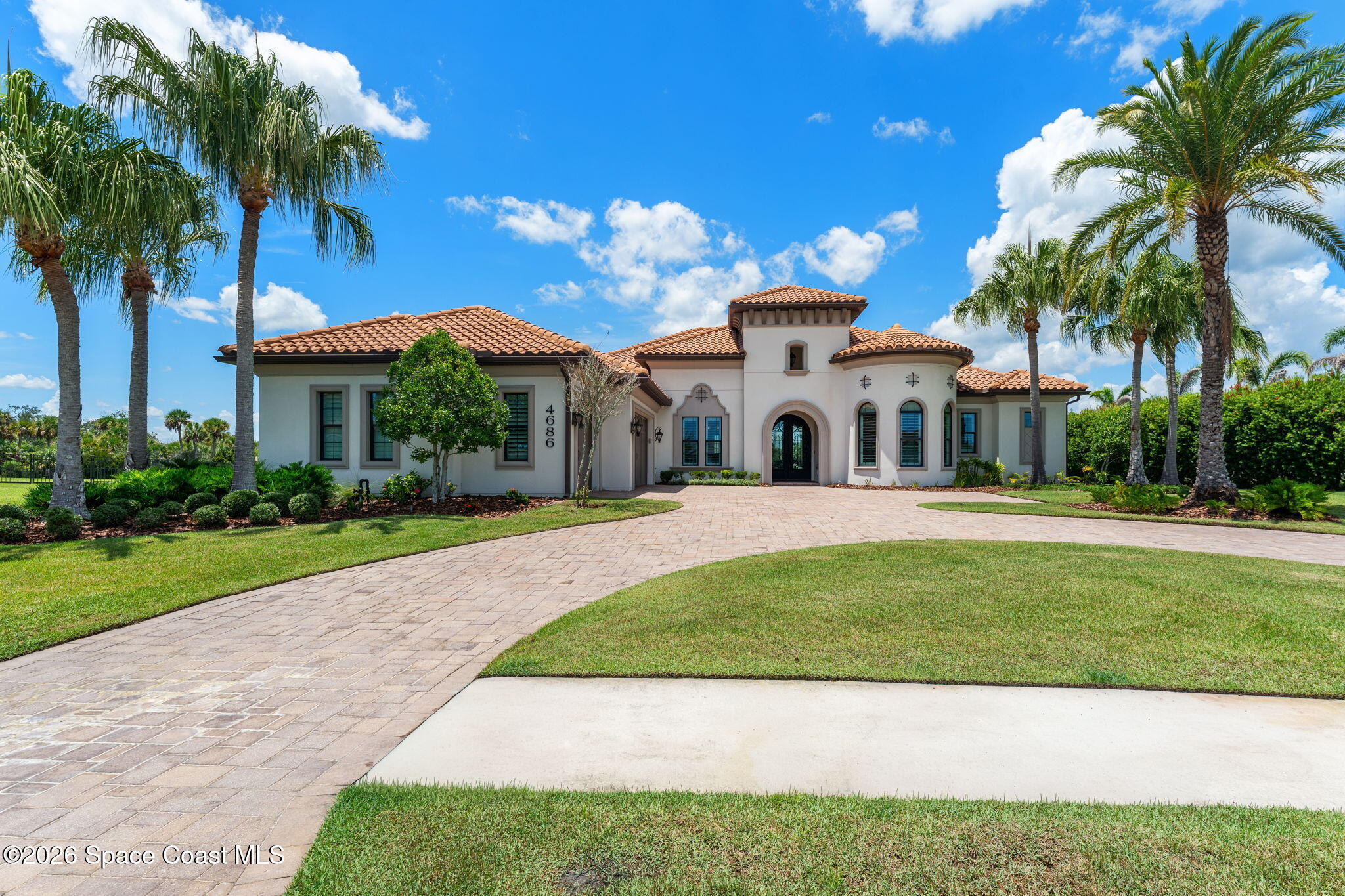 4686 Tea Tree Court