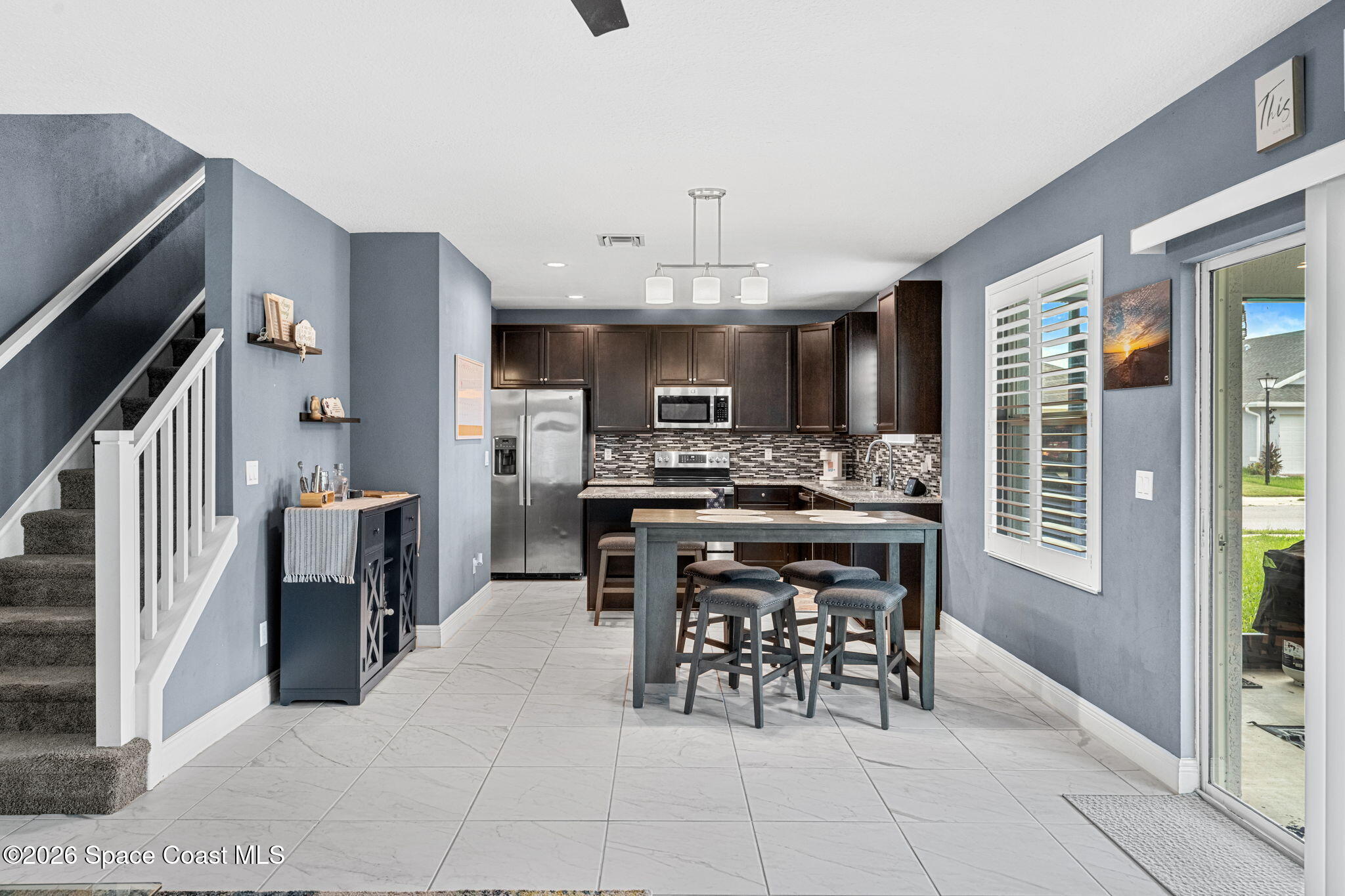 313 Palm Breezes Drive
