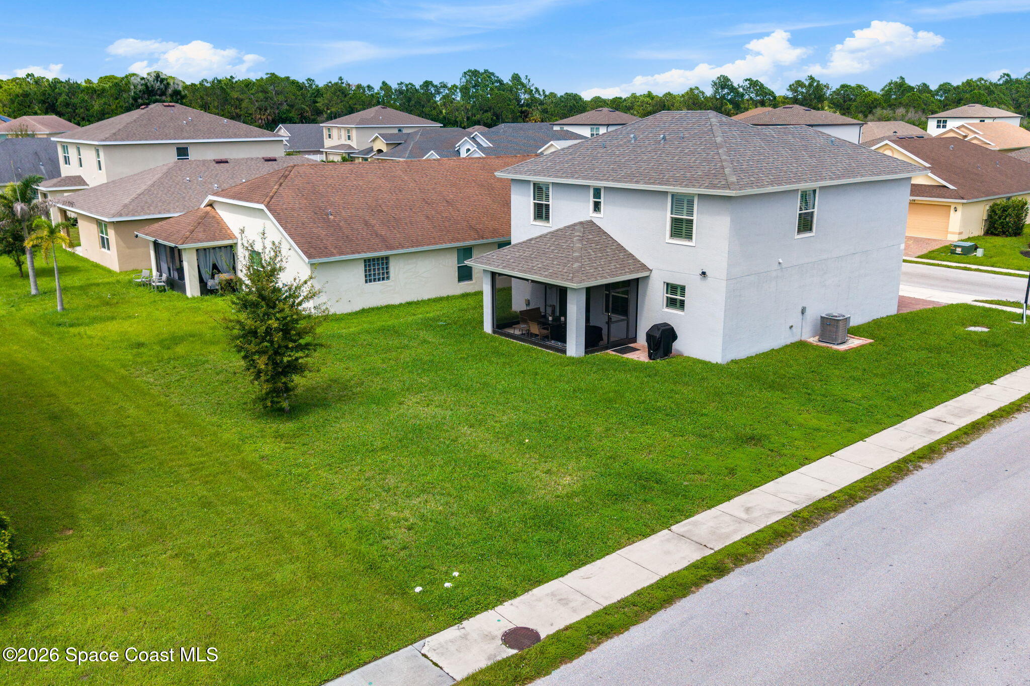313 Palm Breezes Drive