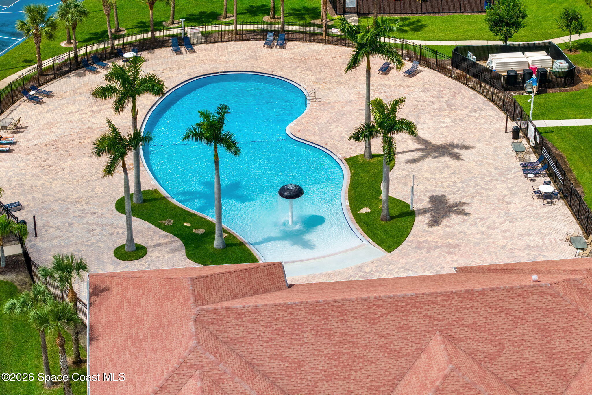 313 Palm Breezes Drive