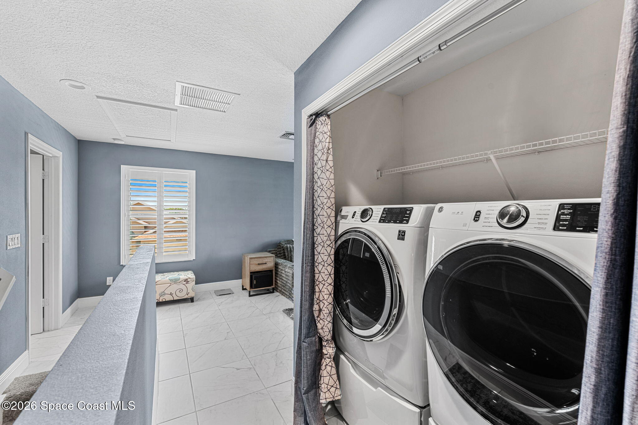 313 Palm Breezes Drive