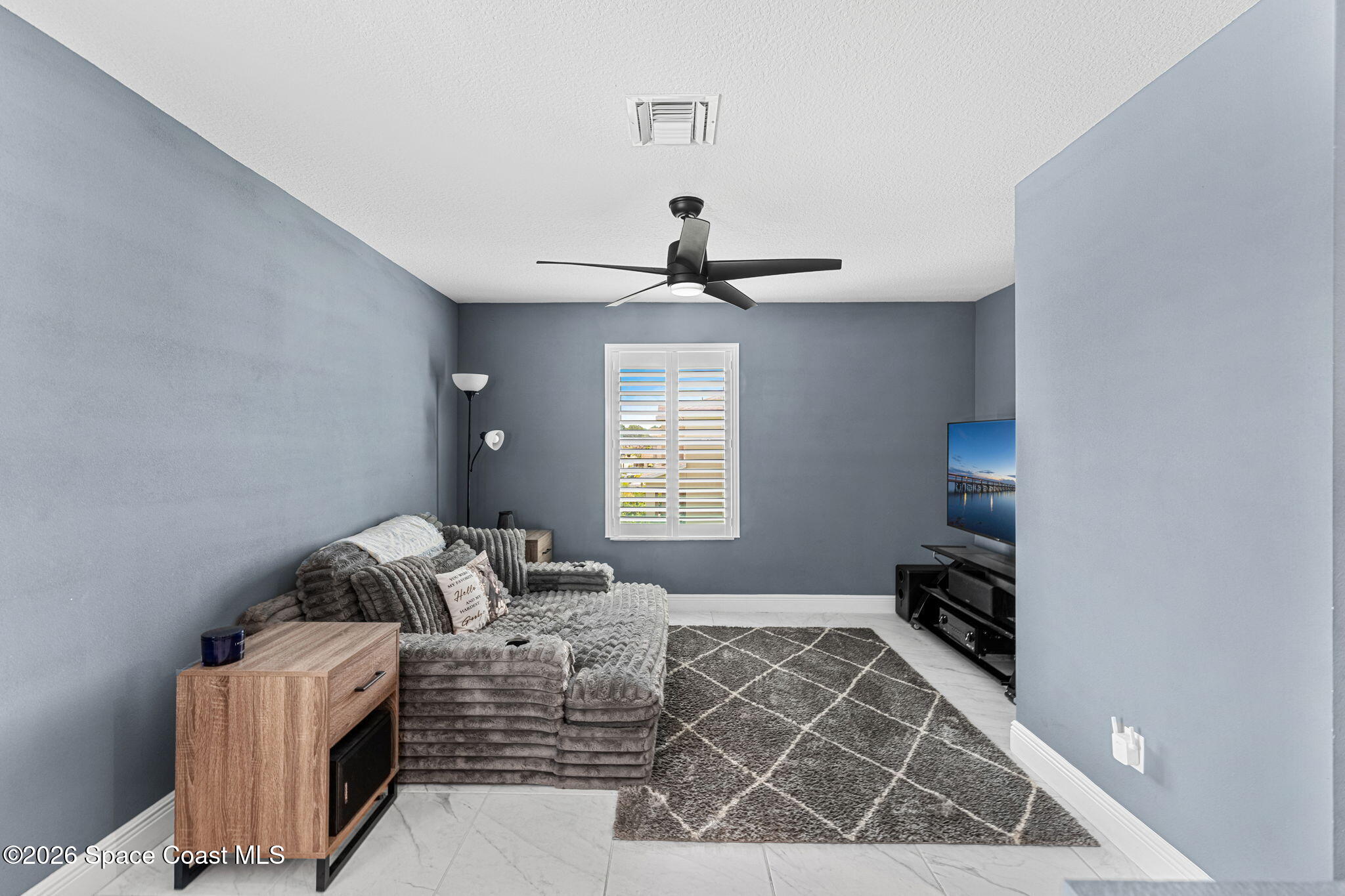313 Palm Breezes Drive