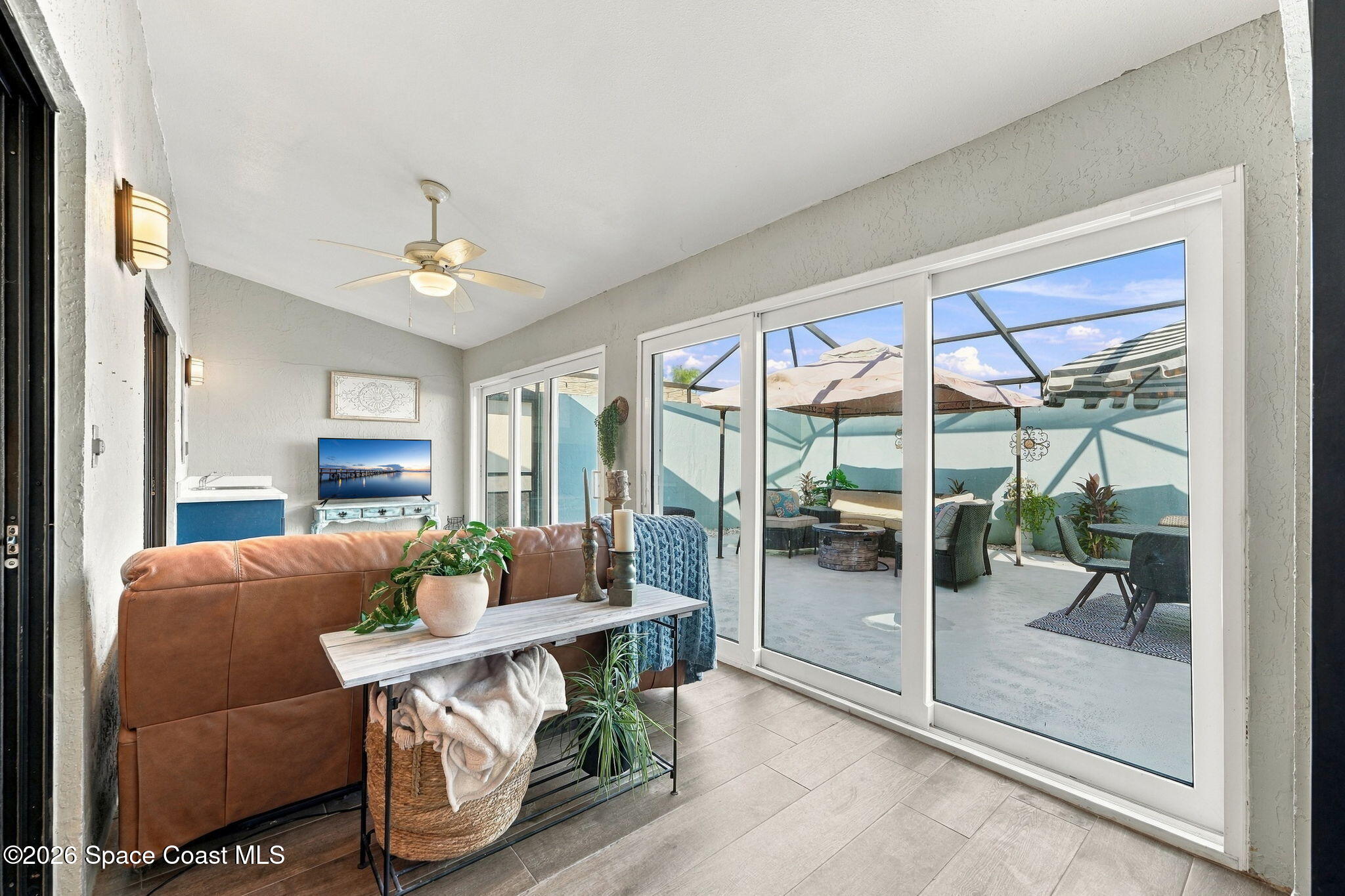 409 Maple Bluff Circle