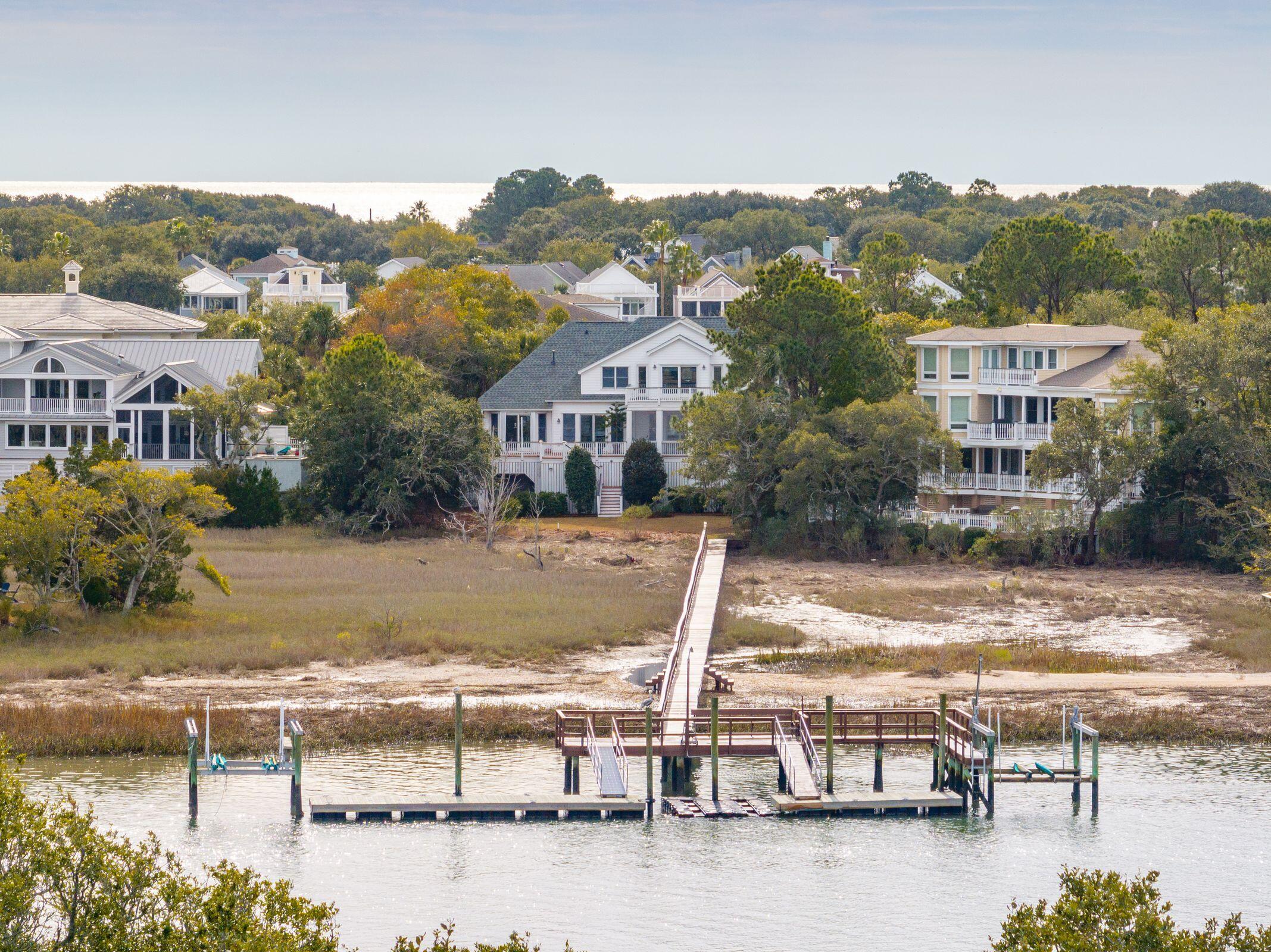 26 Waterway Island Drive