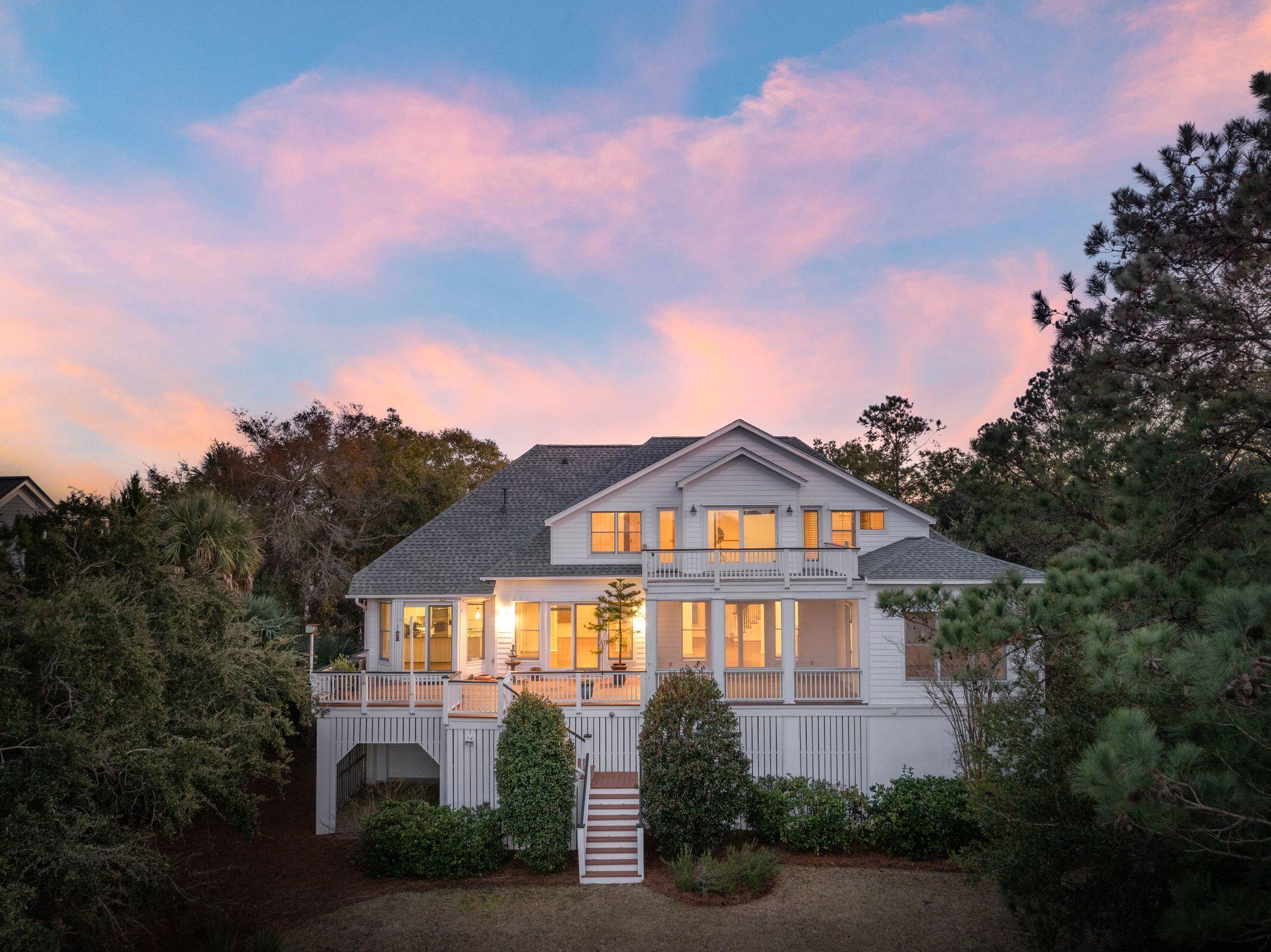26 Waterway Island Drive
