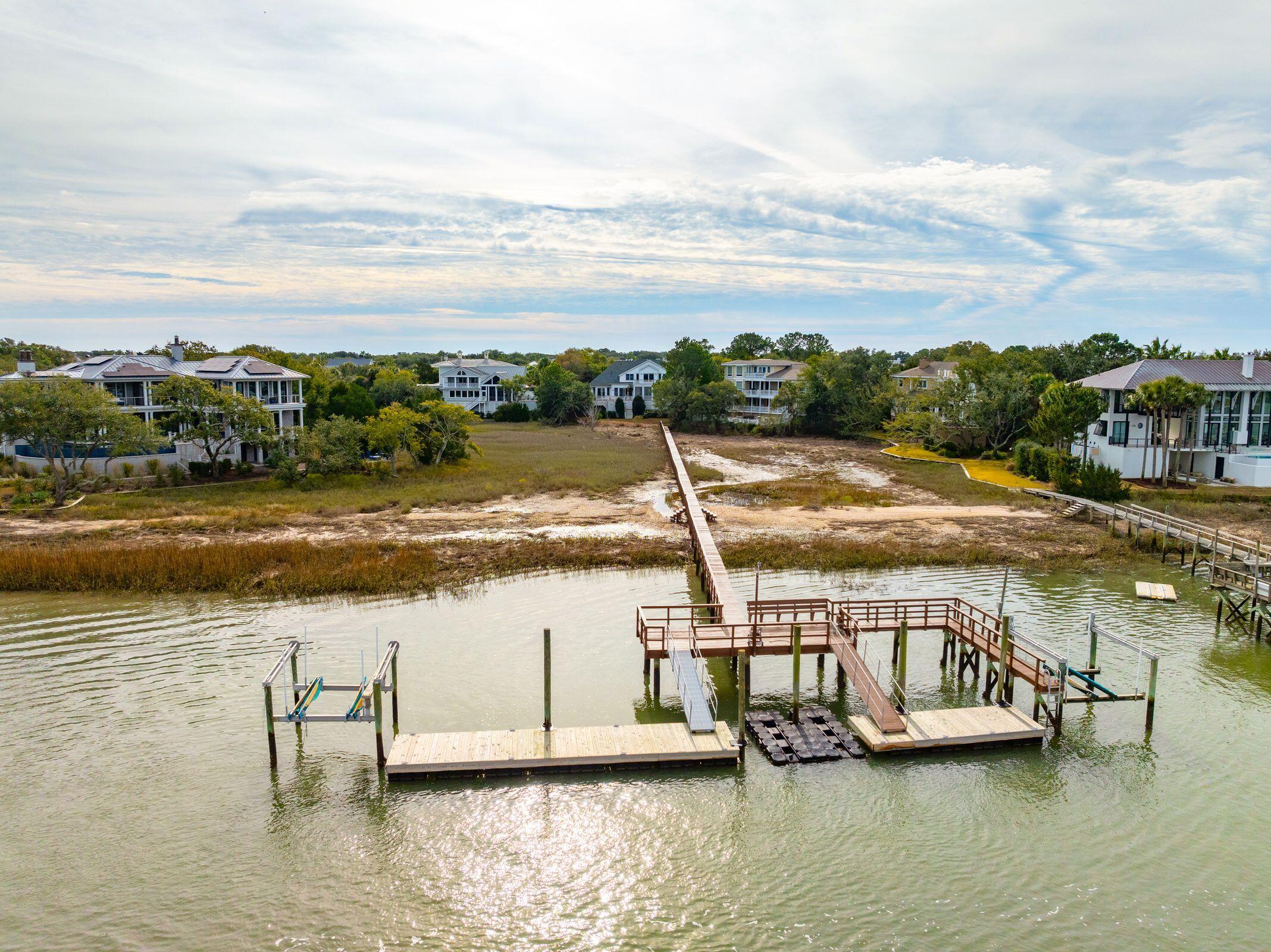 26 Waterway Island Drive