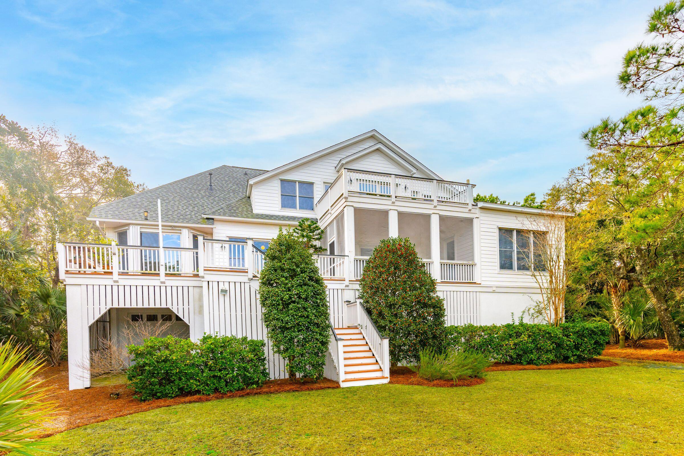 26 Waterway Island Drive