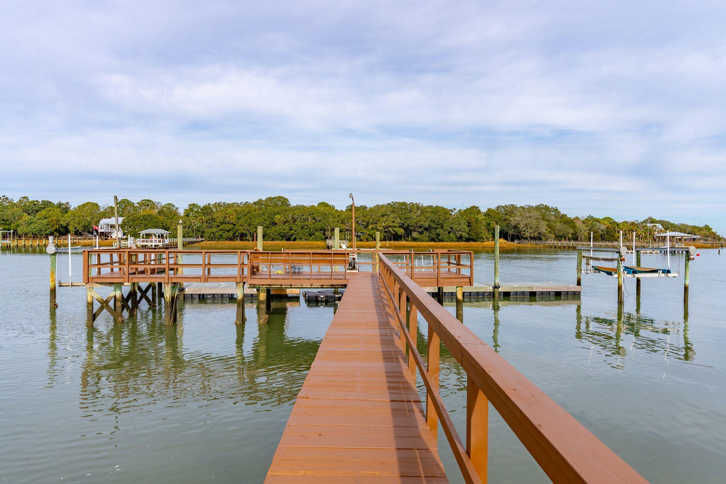 26 Waterway Island Drive
