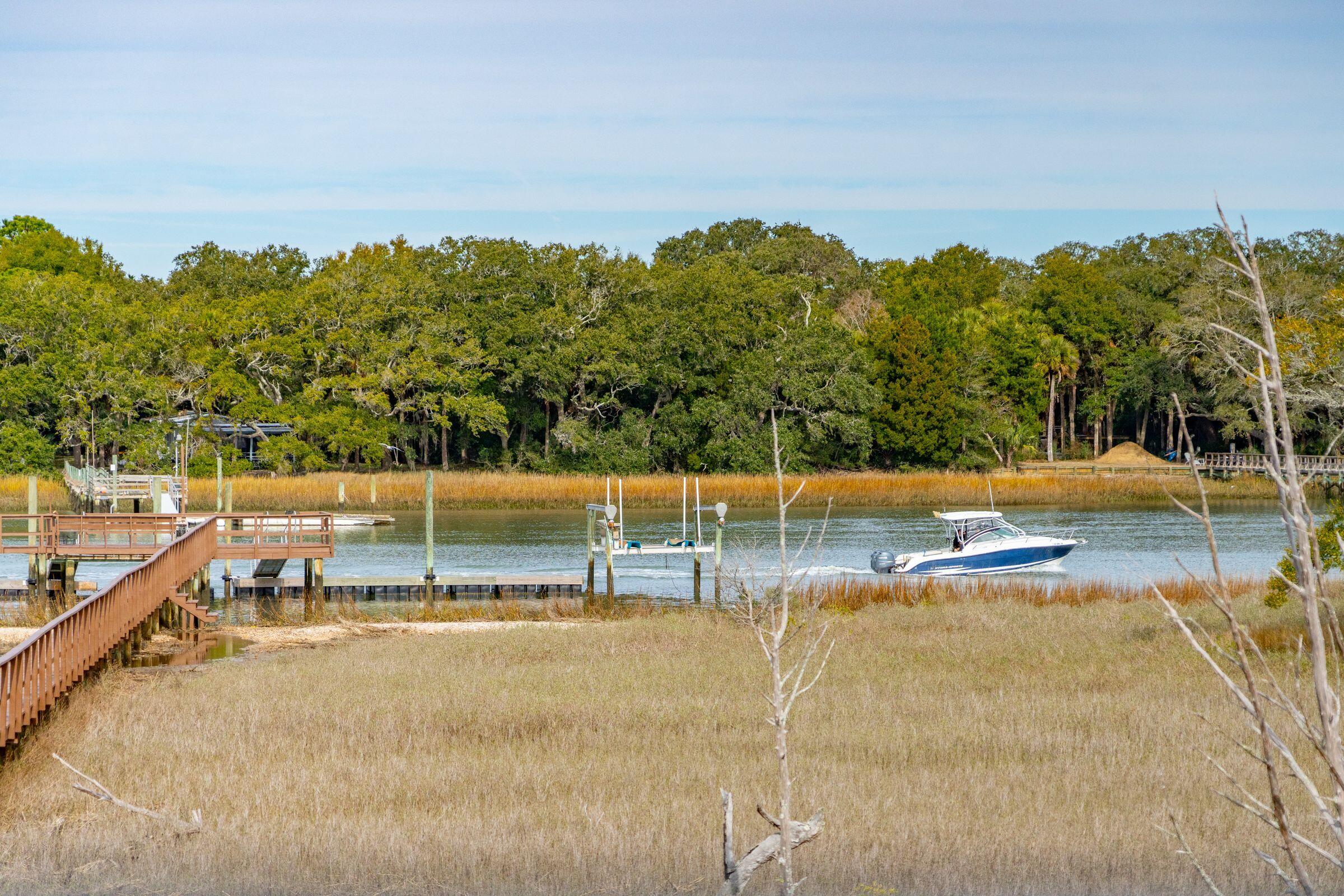 26 Waterway Island Drive