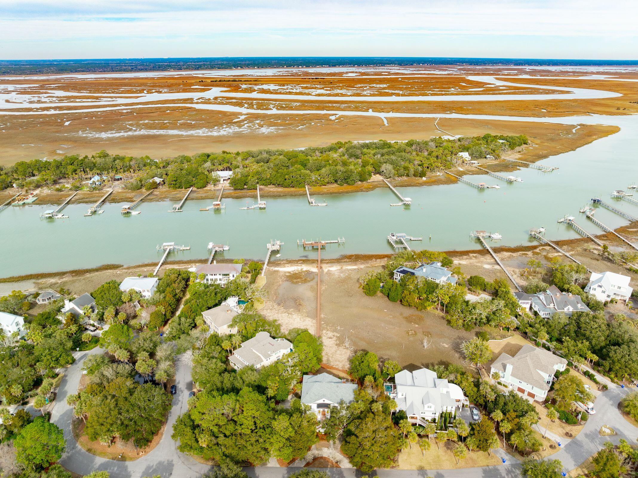 26 Waterway Island Drive