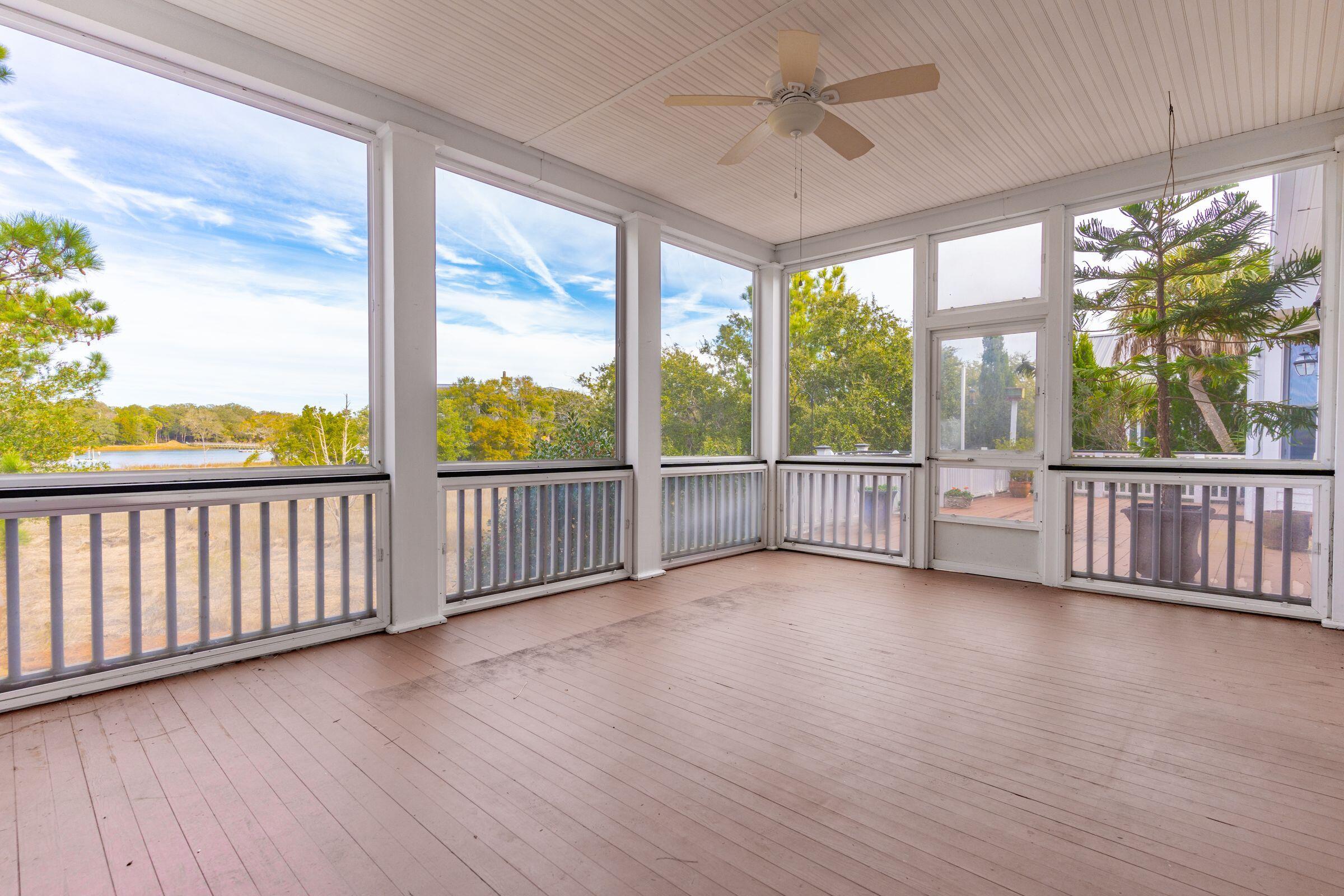 26 Waterway Island Drive