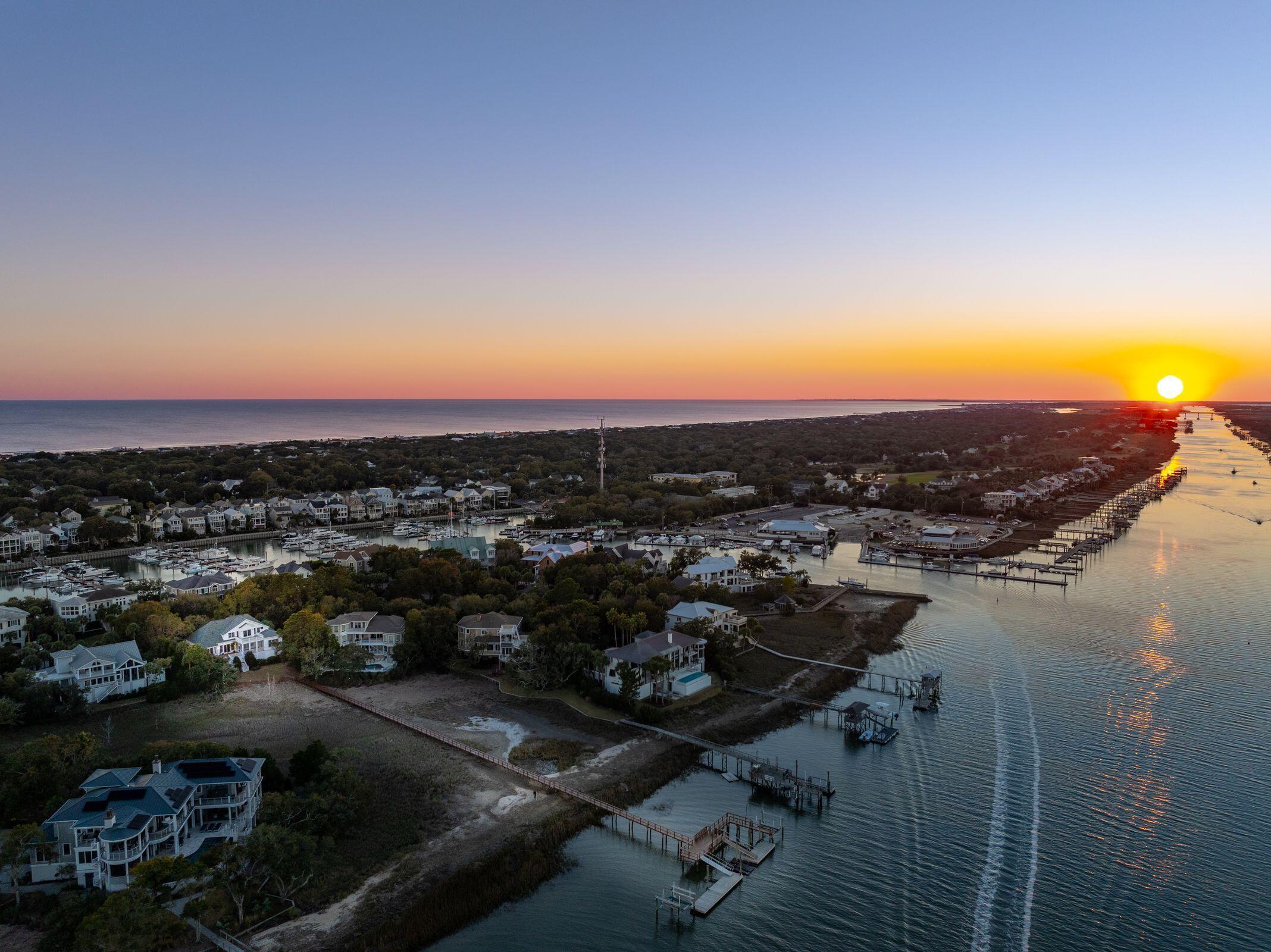 26 Waterway Island Drive
