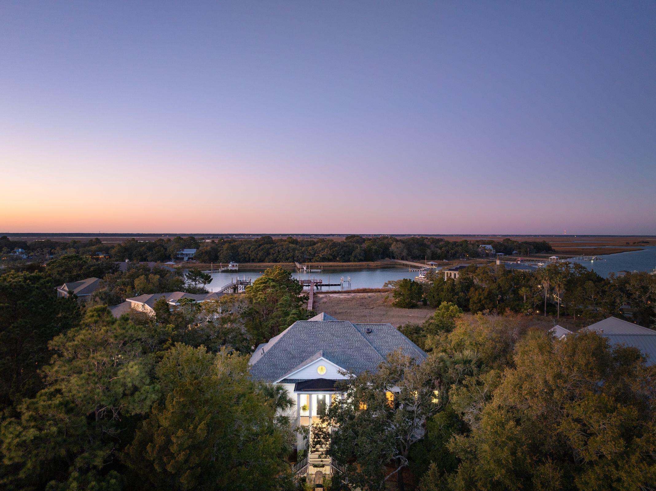 26 Waterway Island Drive