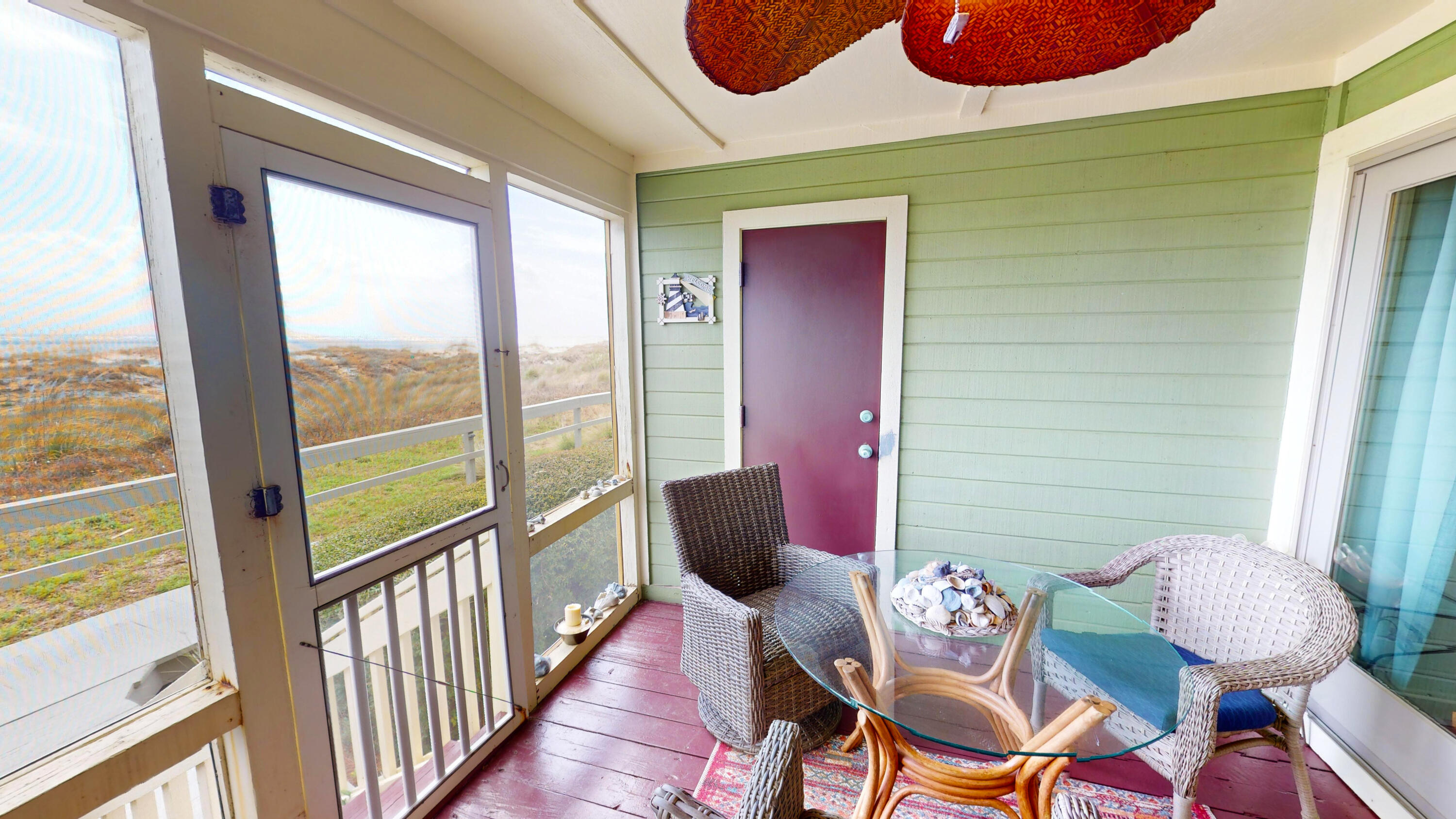 7000 Palmetto Drive Drive Unit: 2b Mariners Walk