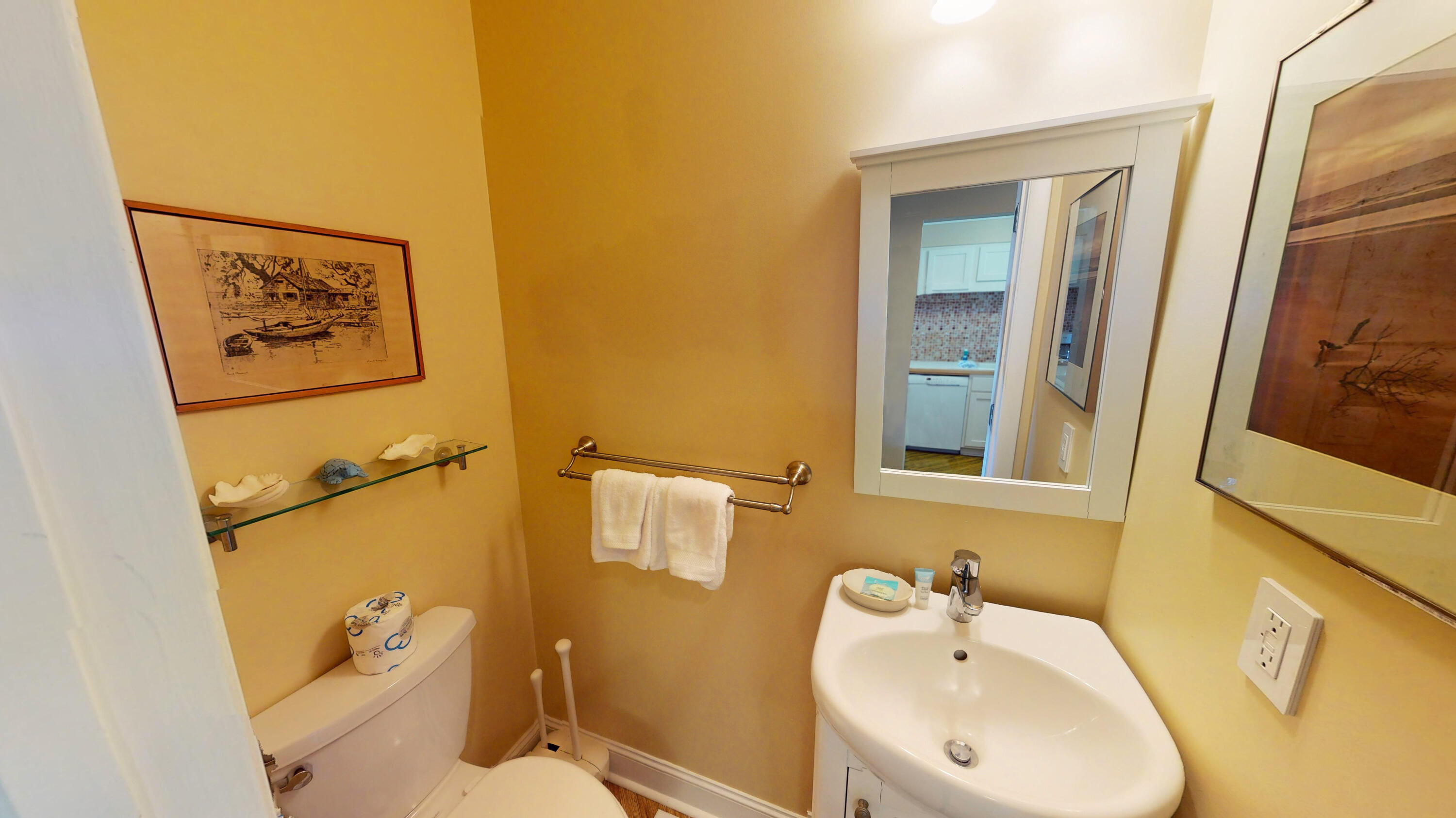 7000 Palmetto Drive Drive Unit: 2b Mariners Walk