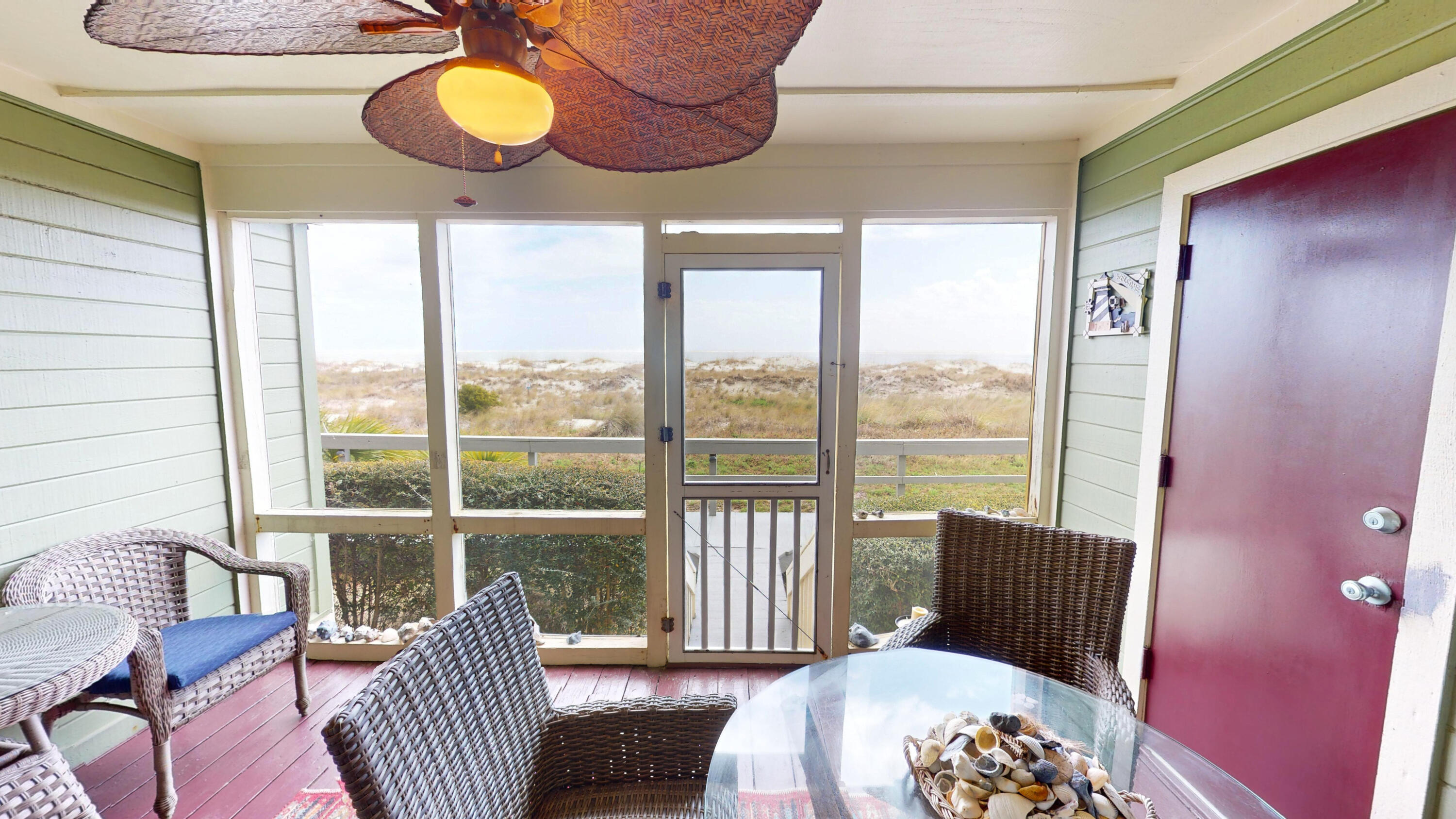 7000 Palmetto Drive Drive Unit: 2b Mariners Walk
