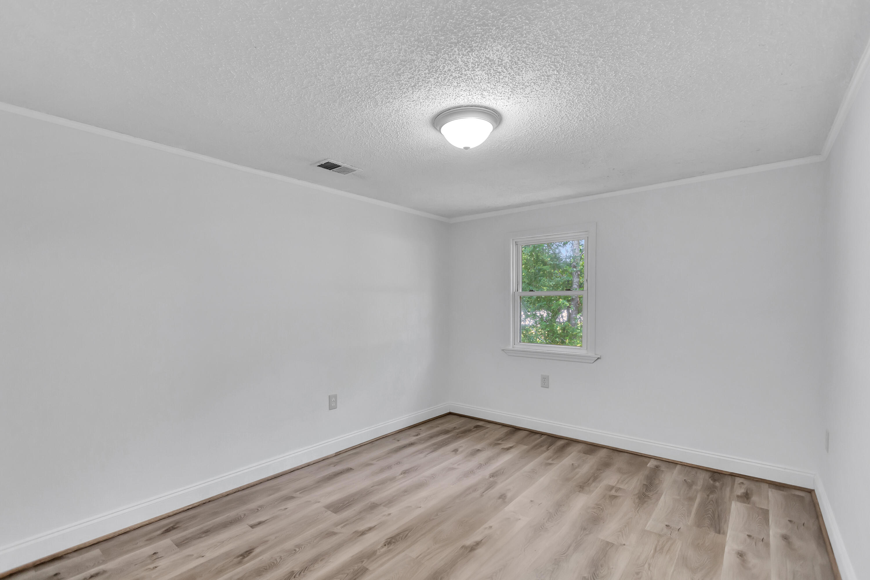 1532 Main Street