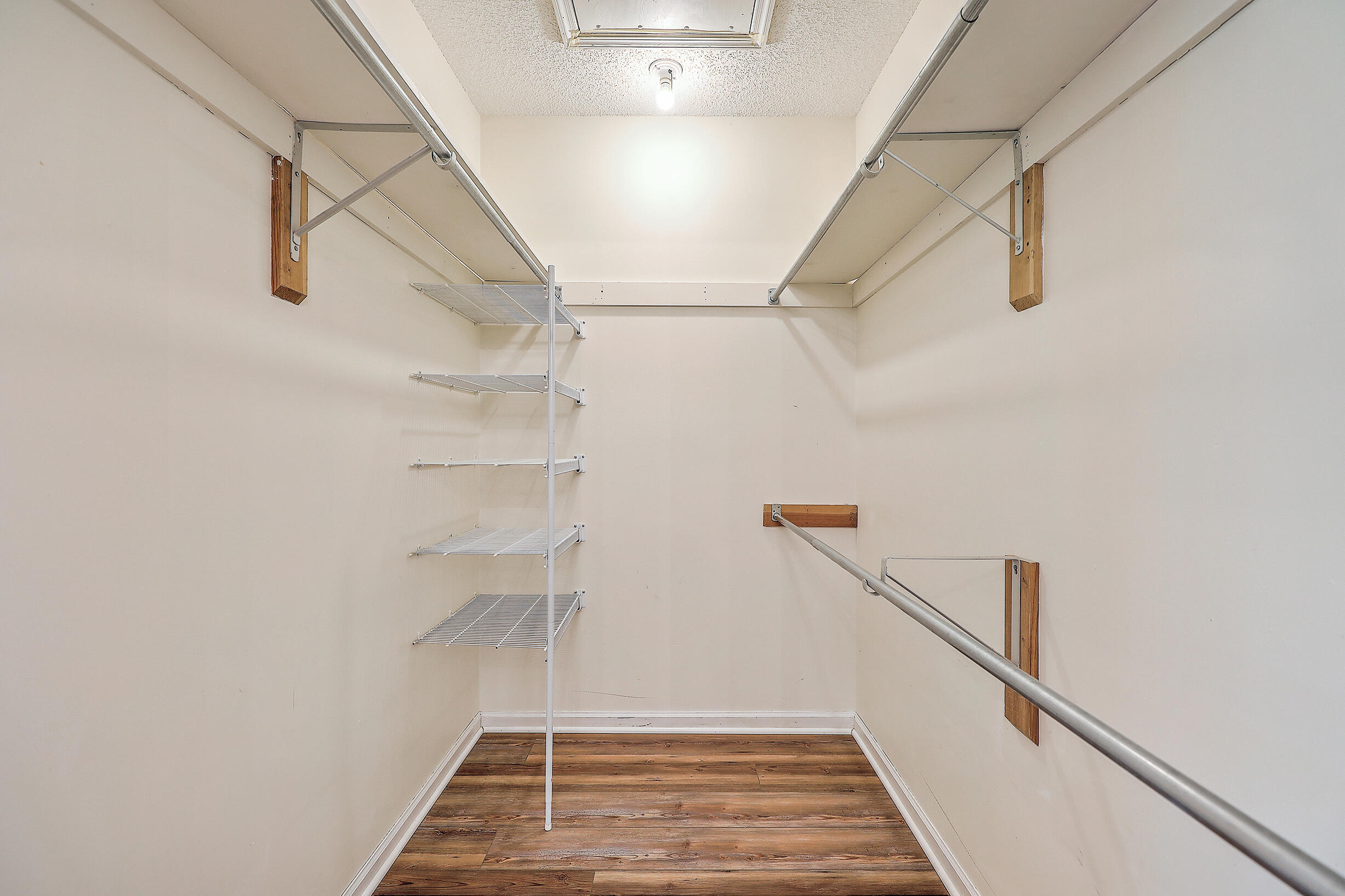 24 32nd Avenue
