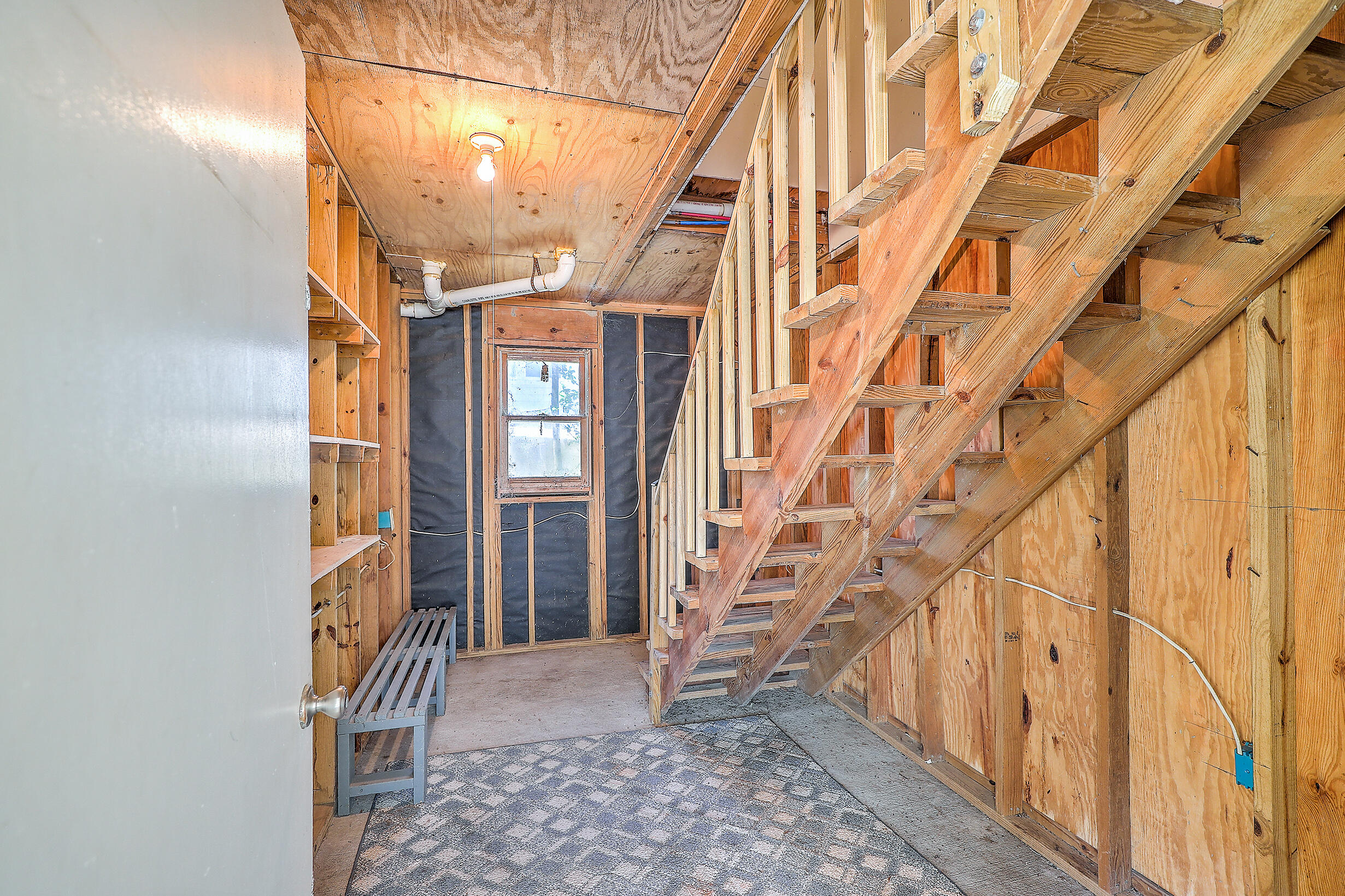 24 32nd Avenue